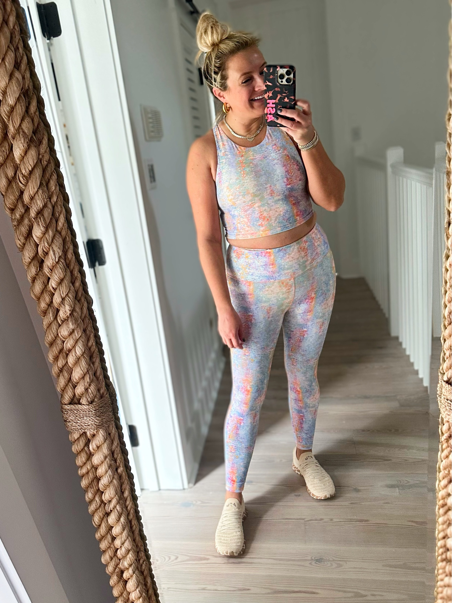 Sports bra, leggings for the new year workout motivation. Wearing a small in both items! Code FANCY15 for 15% off 

#LTKstyletip #LTKunder100 #LTKfit