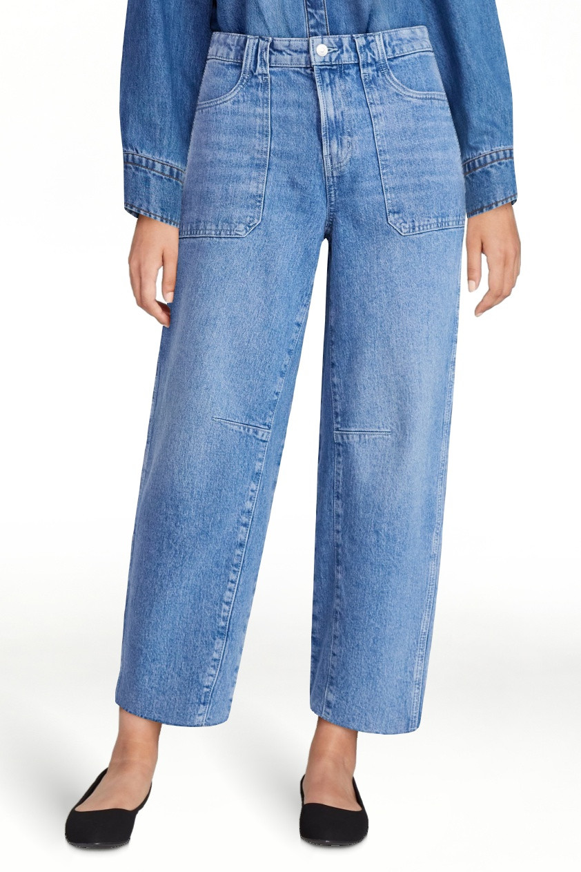 Free Assembly Women's Cropped Carpenter Barrel Jeans, 27" Inseam, Sizes 0-20 | Walmart (US)