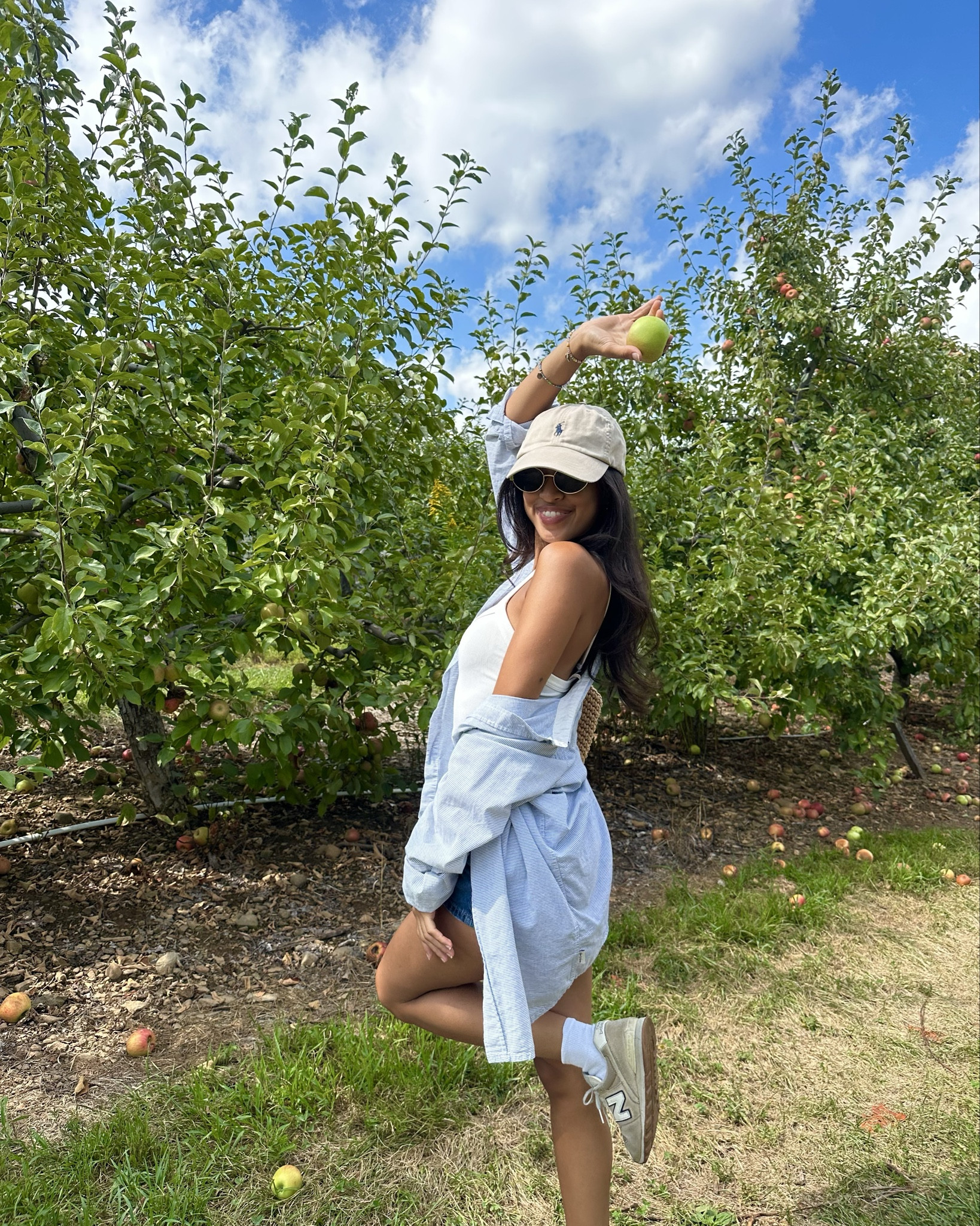 Fall fashion, early fall outfit ideas, outfit inspo, outfit ideas, fall outifts, apple picking outfit, 

#LTKStyleTip #LTKFindsUnder100