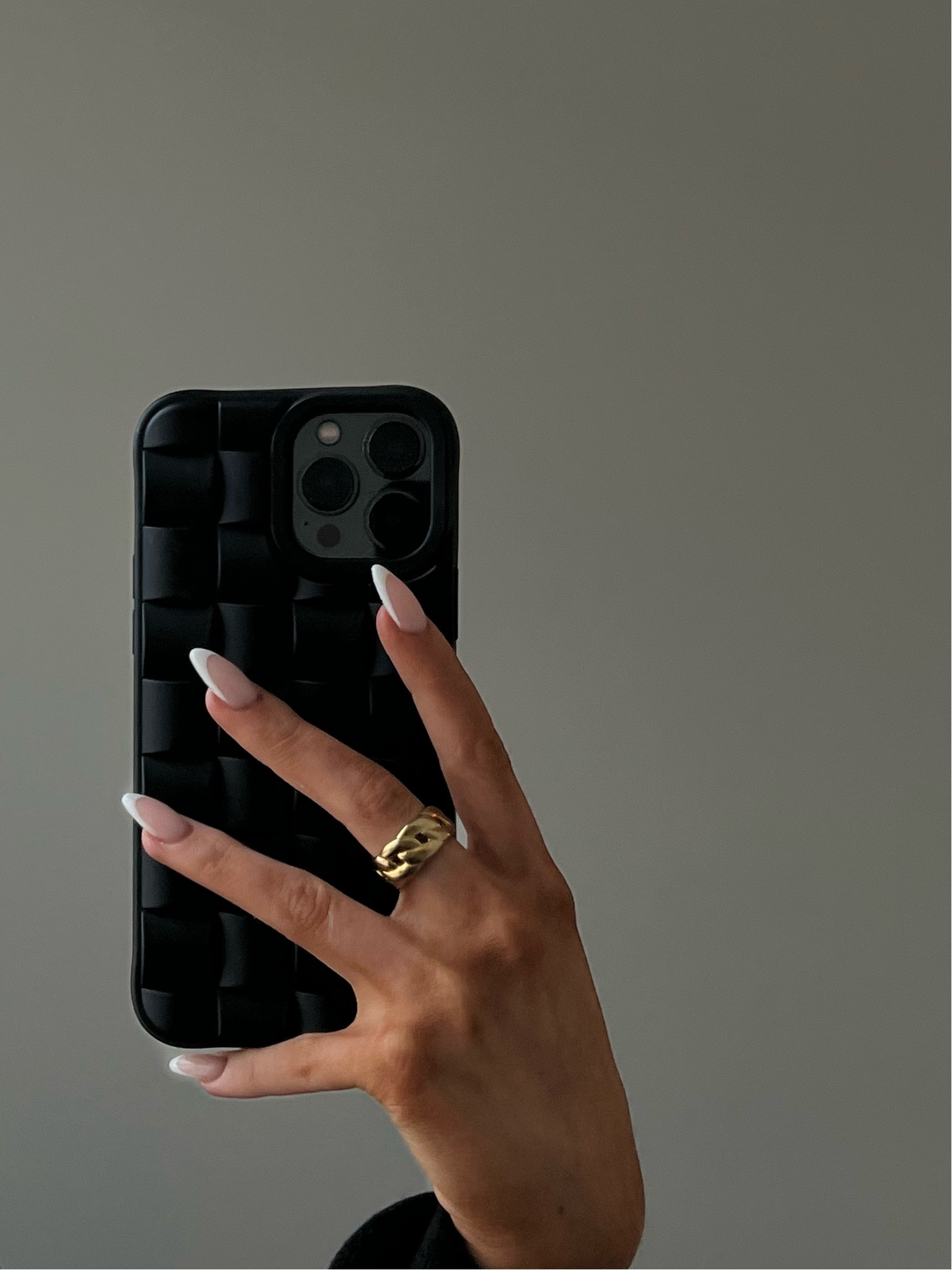 The best iPhone 13 pro max woven case! Cute but still protective 🖤🖤

#LTKstyletip #LTKGiftGuide #LTKunder50