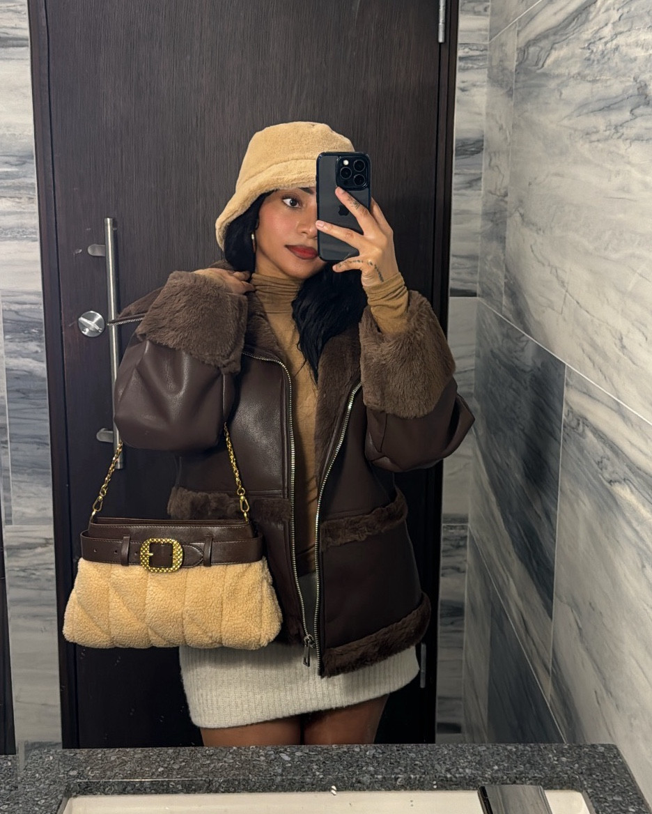 Chocolate Brown is my fav in the fall/winter 🤎🤎 fur coat, chocolate brown, winter outfit, fur, bucket hat, shearling bag

#LTKStyleTip #LTKItBag #LTKSeasonal