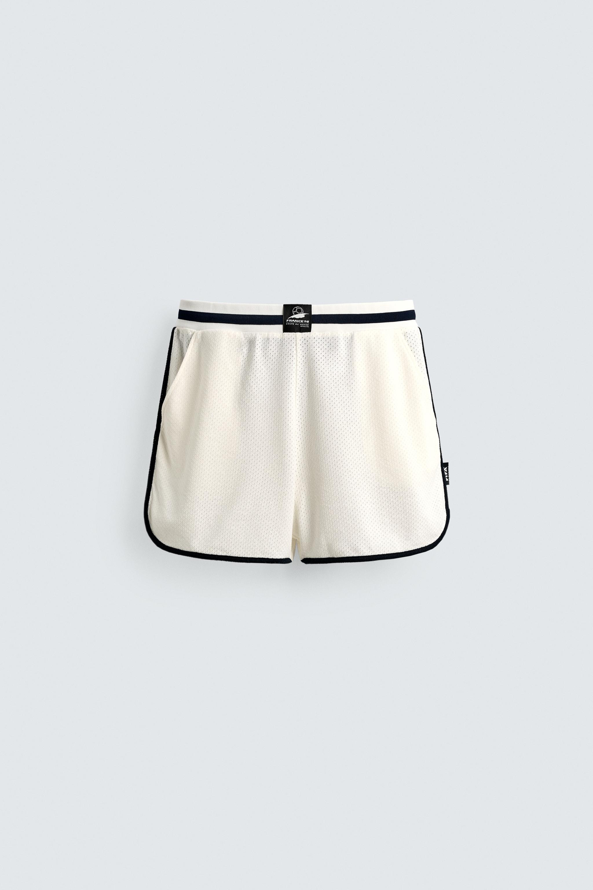FRANCE 98 FIFA WORLD CUP™ FIFA CLASSICS CONTRAST SHORTS | Zara UK
