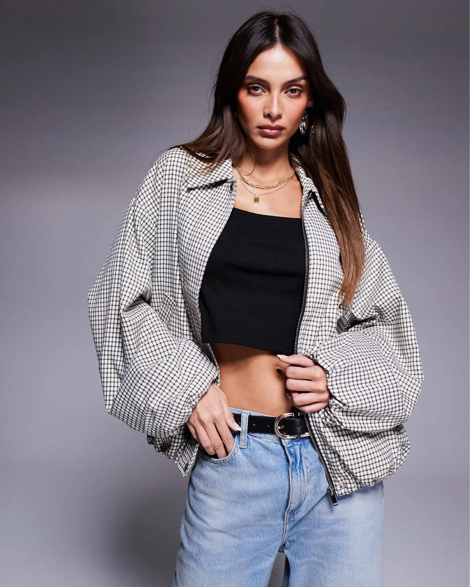 The sold out River Island jacket that went viral for being such a great dupe for a Barbour one Sienna Miller wore to Glasto last year has just landed on ASOS!!! I’ve just ordered one 🙌🏻 



#LTKuk #LTKspring #LTKeurope