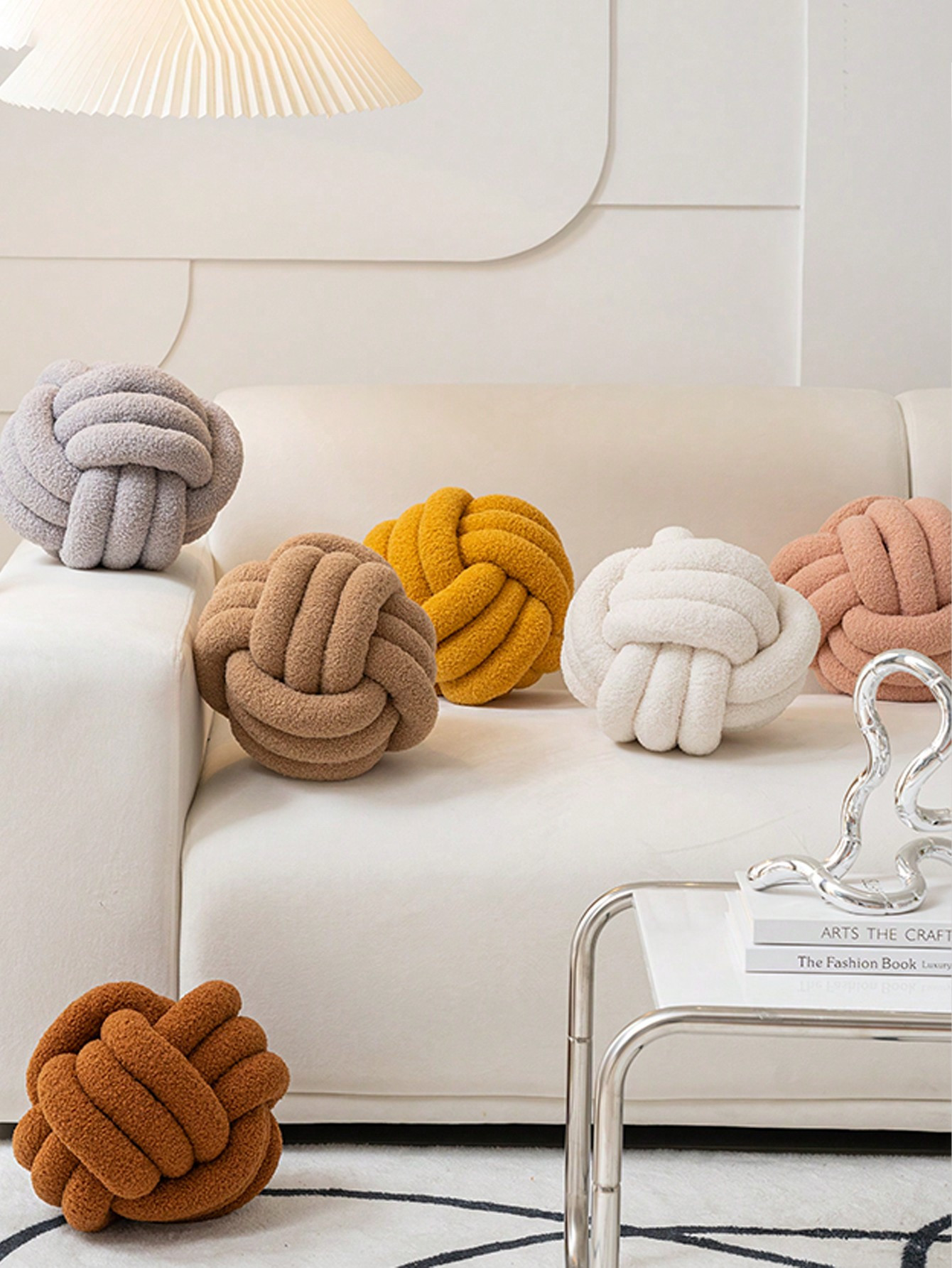 Trends1 Stück Knoten Ballförmiges Plüschkissen, Sofa- und Fensterdekoration | SHEIN