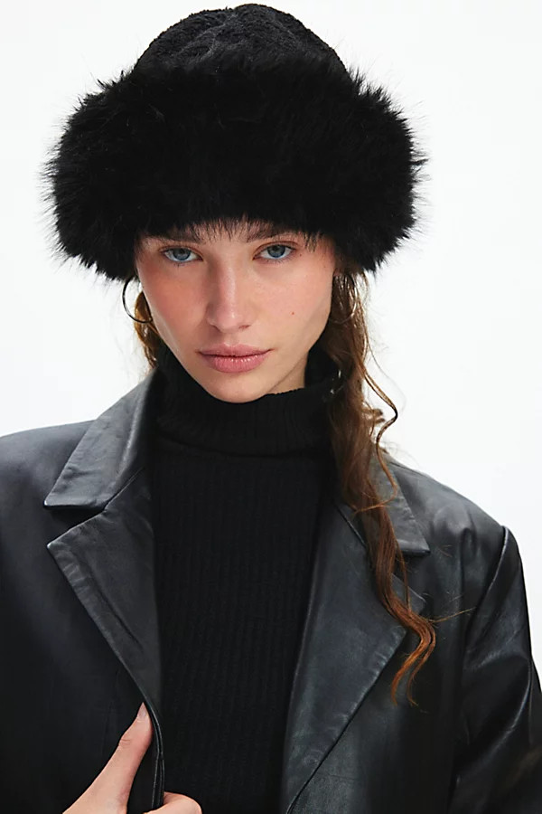 Faux Fur Cuff Fleece Hat | Urban Outfitters (US and RoW)