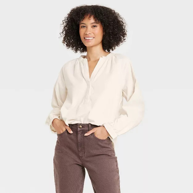 Women's Long Sleeve Relaxed Fit Everyday Blouse - Universal Thread™ | Target