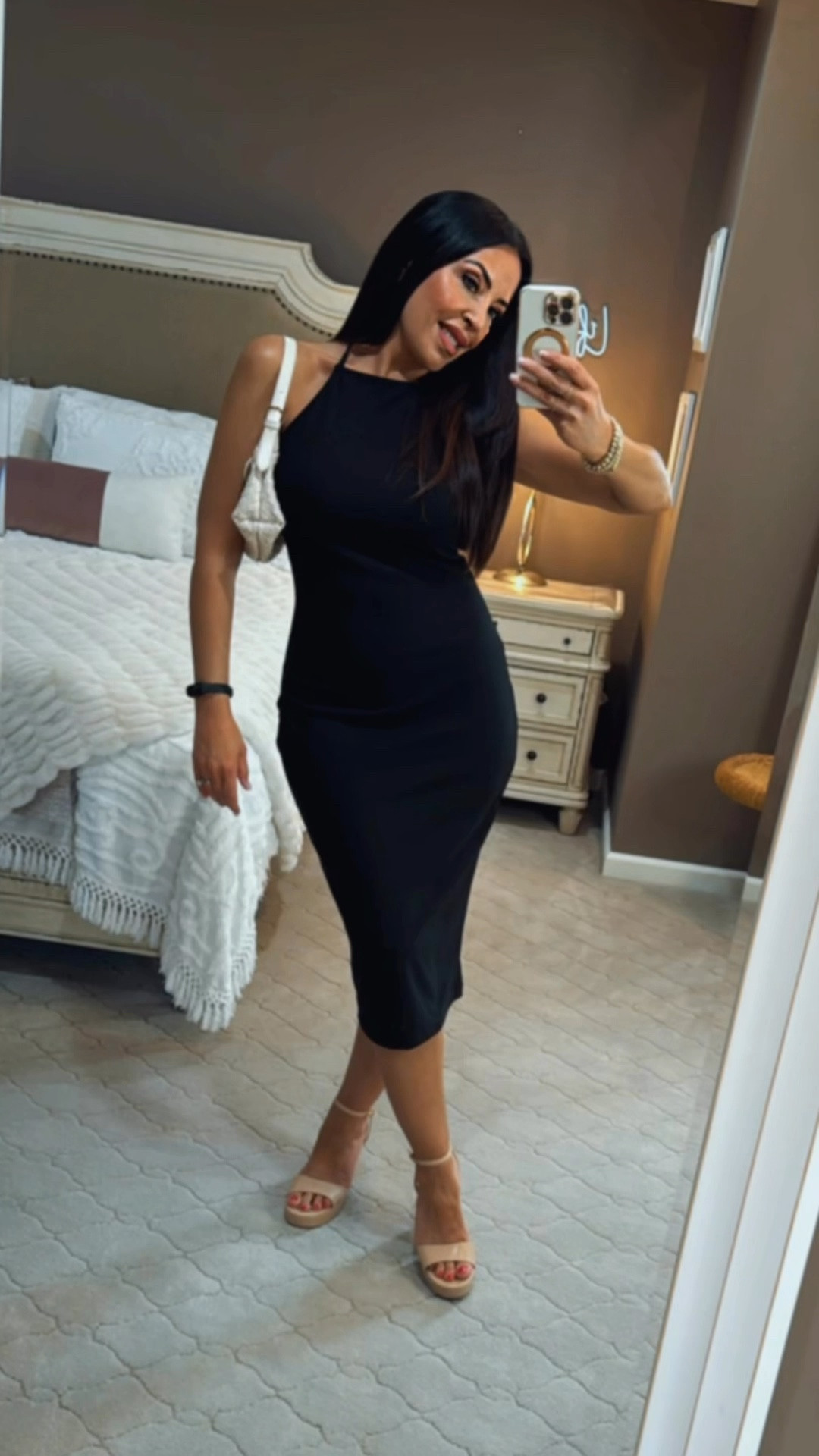 TGIFF!!! Looking like a million bucks in a dress that’s only $20! 💃🏽😍 Who’s ready for date night? #StyleOnABudget #cider #affordablefashion

#LTKStyleTip #LTKOver40 #LTKFindsUnder50