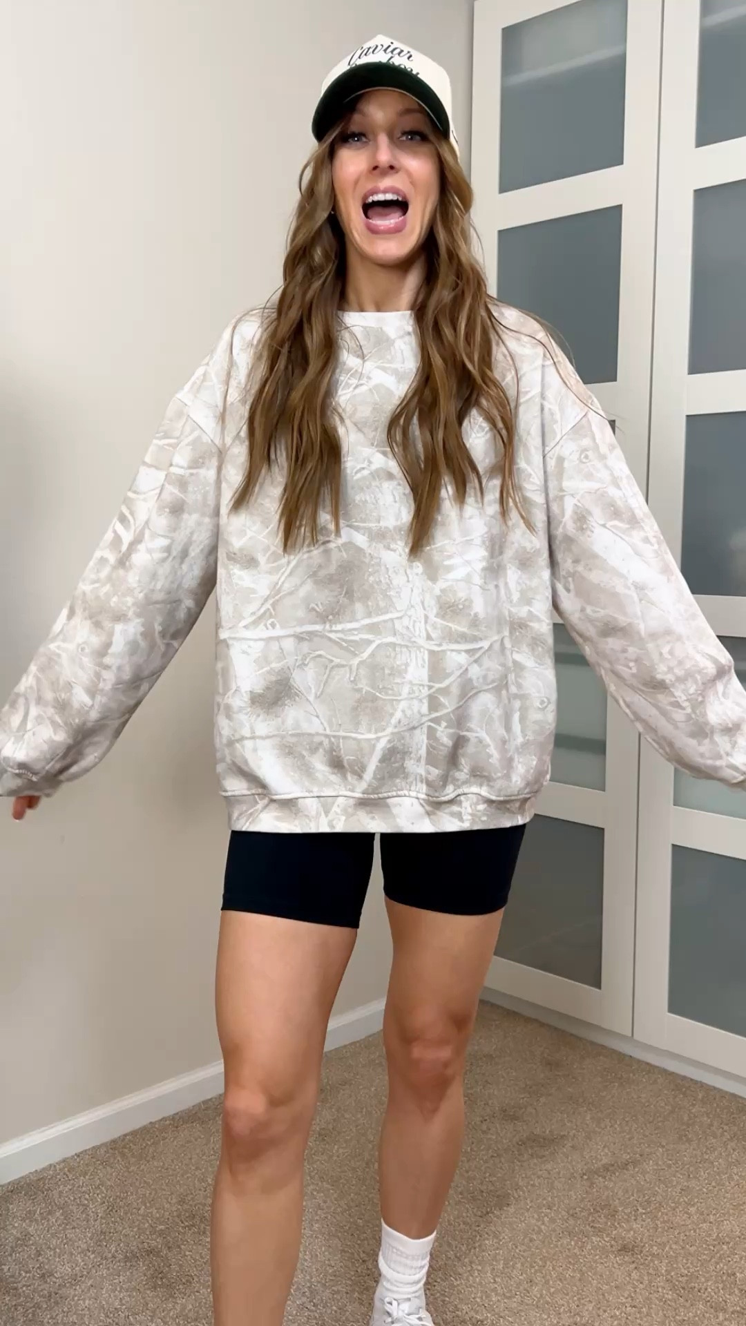 Wearing a size large in the khaki grey color in the sweatshirt


#LTKootd #LTKSeasonal #LTKMidsize