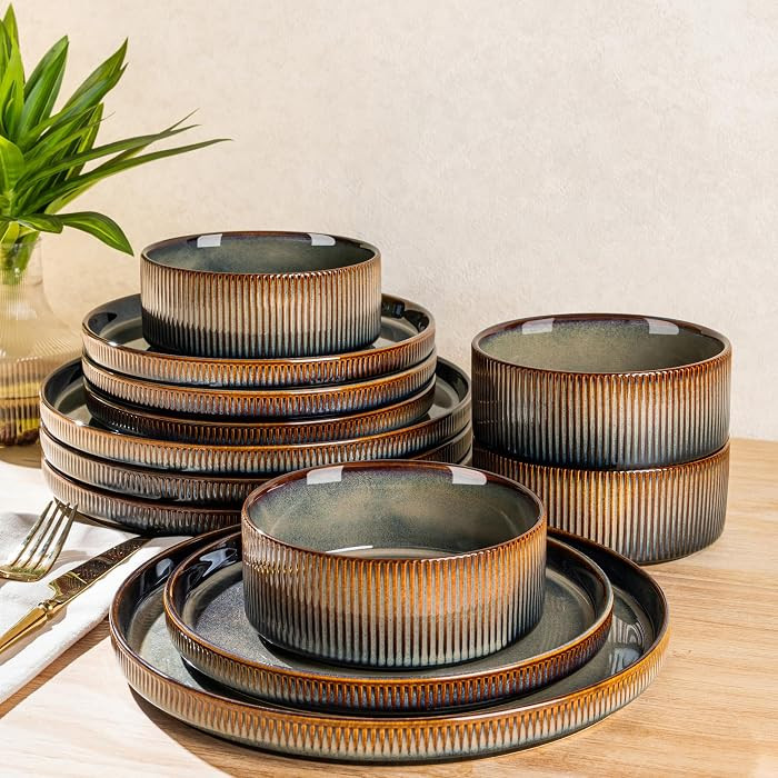 Ceramic Dinnerware Set for 4, 12-Piece Plates and Bowls Set | Amazon (US)