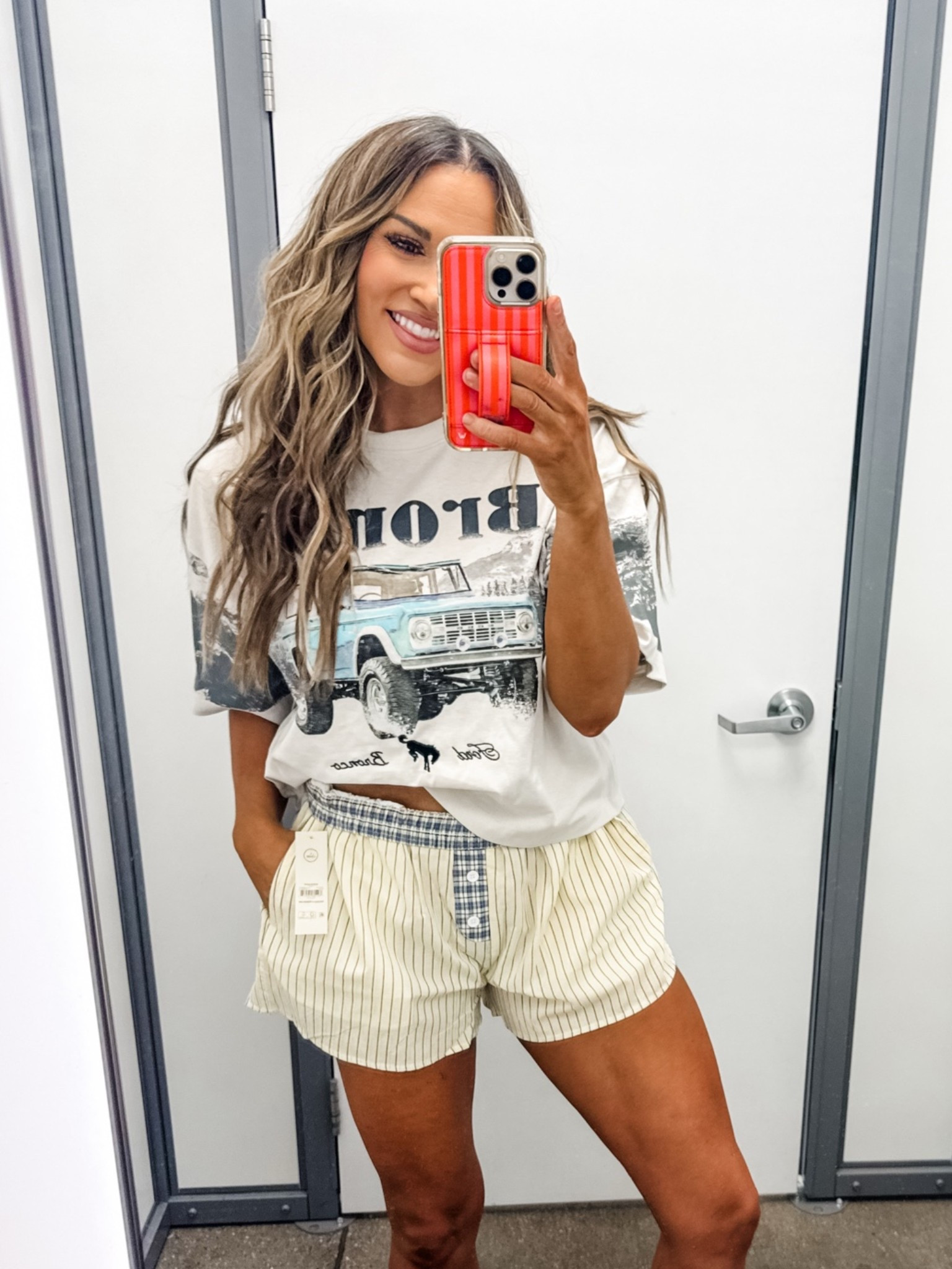 Such a cute graphic tee! Wearing a medium in both outfit

#LTKSaleAlert #LTKOver40 #LTKmomlife
