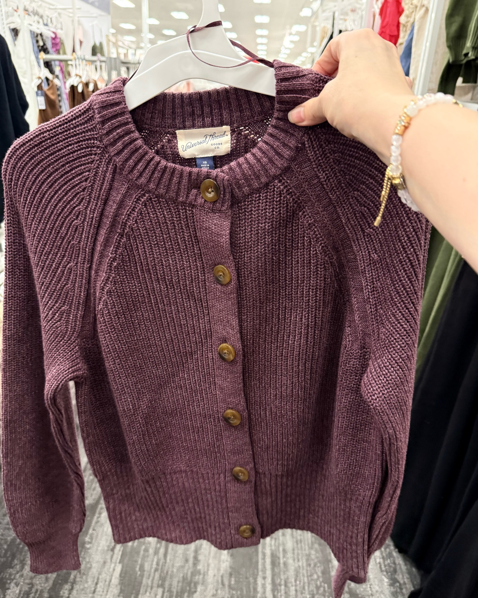 This cotton cardigan from Target is trending this season. Very soft and cozy. 



Target cardigan, fall cardigan,

#LTKSeasonal #LTKmomlife #LTKWorkwear