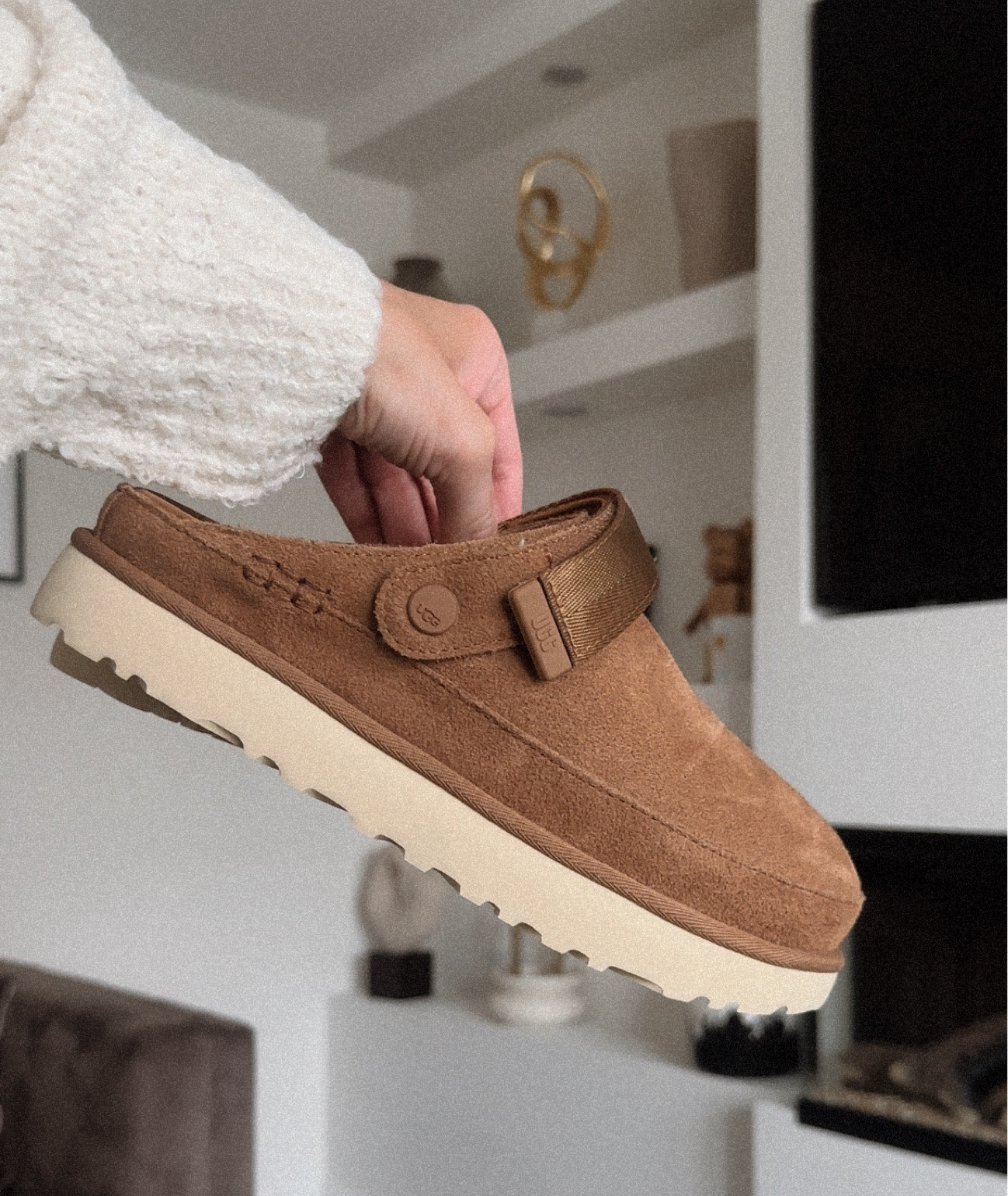 UGG goldenstar clogs, my new fave 🧸 

#LTKshoes #LTKuk #LTKautumn