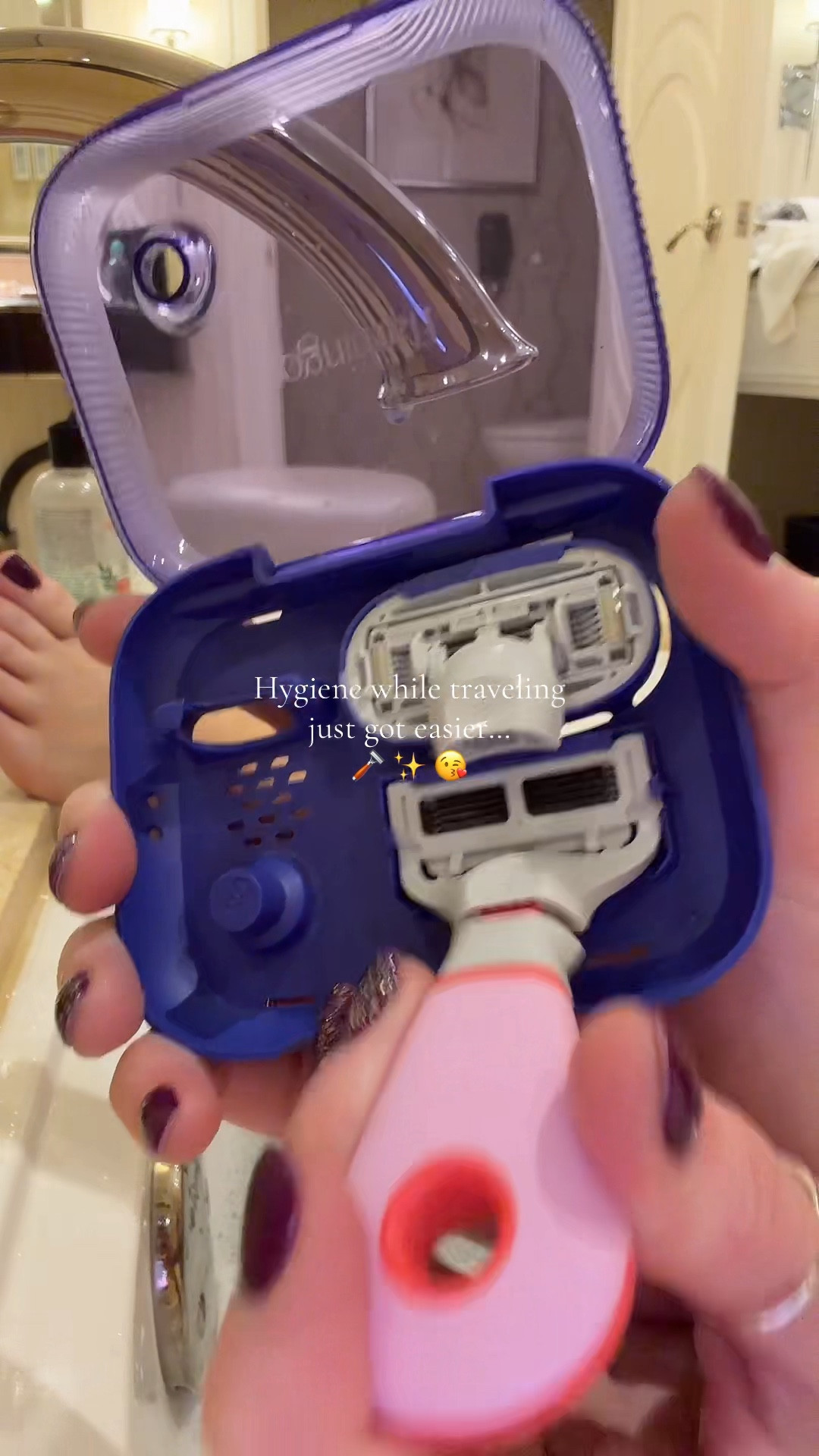 If you’re traveling, make sure you travel with the flamingo travel razor! #Traveling #TravelHack #Razor ￼

#LTKSaleAlert #LTKTravel #LTKBeauty