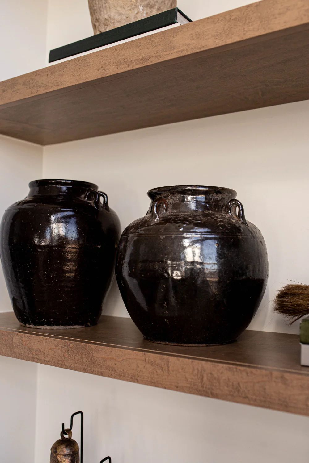 Vintage Black Glazed Pot Small | Luxe B Co
