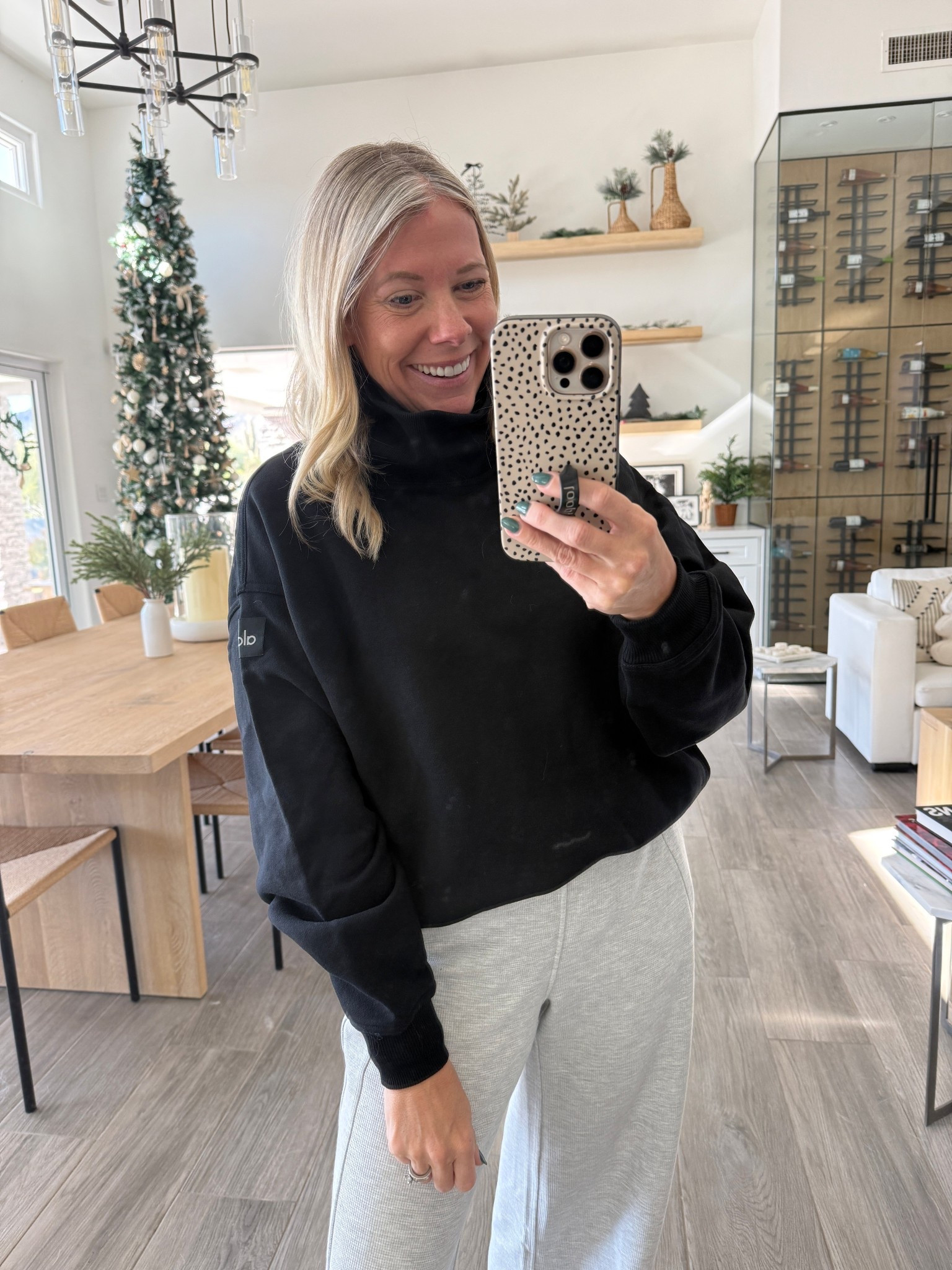 Size XS in this Alo funnel neck top and waffle knit wide leg pants. Sneakers tts sports mom outfit 



#LTKmomlife #LTKootd #LTKgrwm