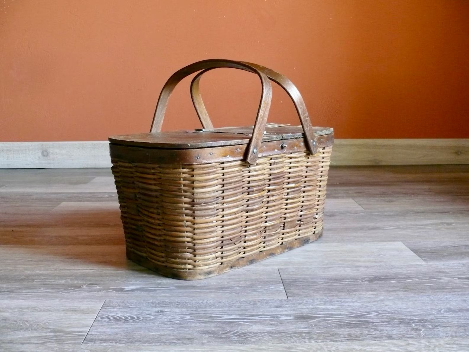 Hawkeye Wood Picnic Basket With Tin Liner and Wood Handles - Etsy | Etsy (US)
