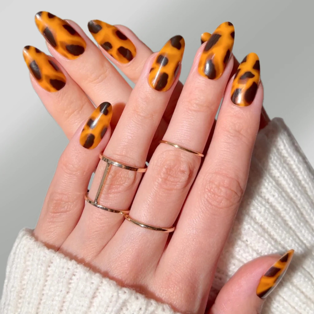 Tortie Press-on Nails | PaintLab