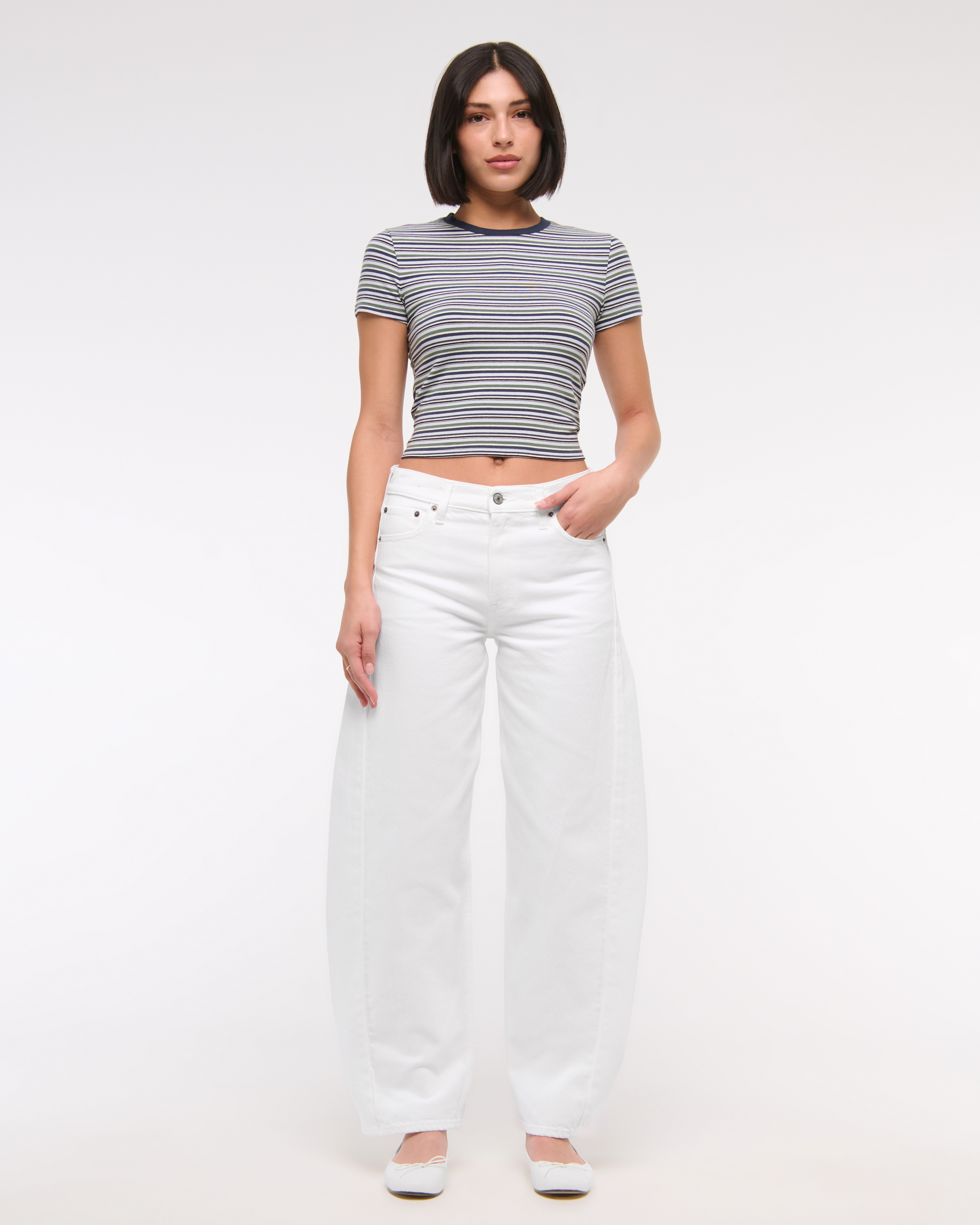 Mid Rise Barrel Jean | Abercrombie & Fitch (US)