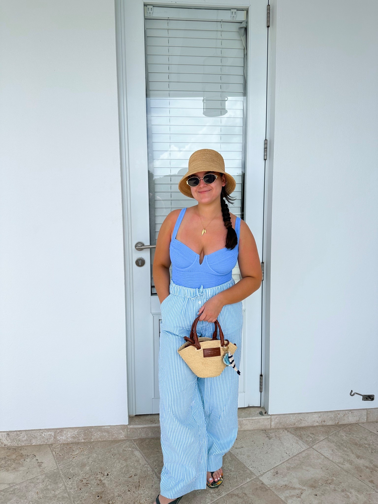 beach OOTD! 🐚🫧
#swim #swimwear #beachoutfit #OOTD #outfitideas #summeroutfit #summer #beachlook