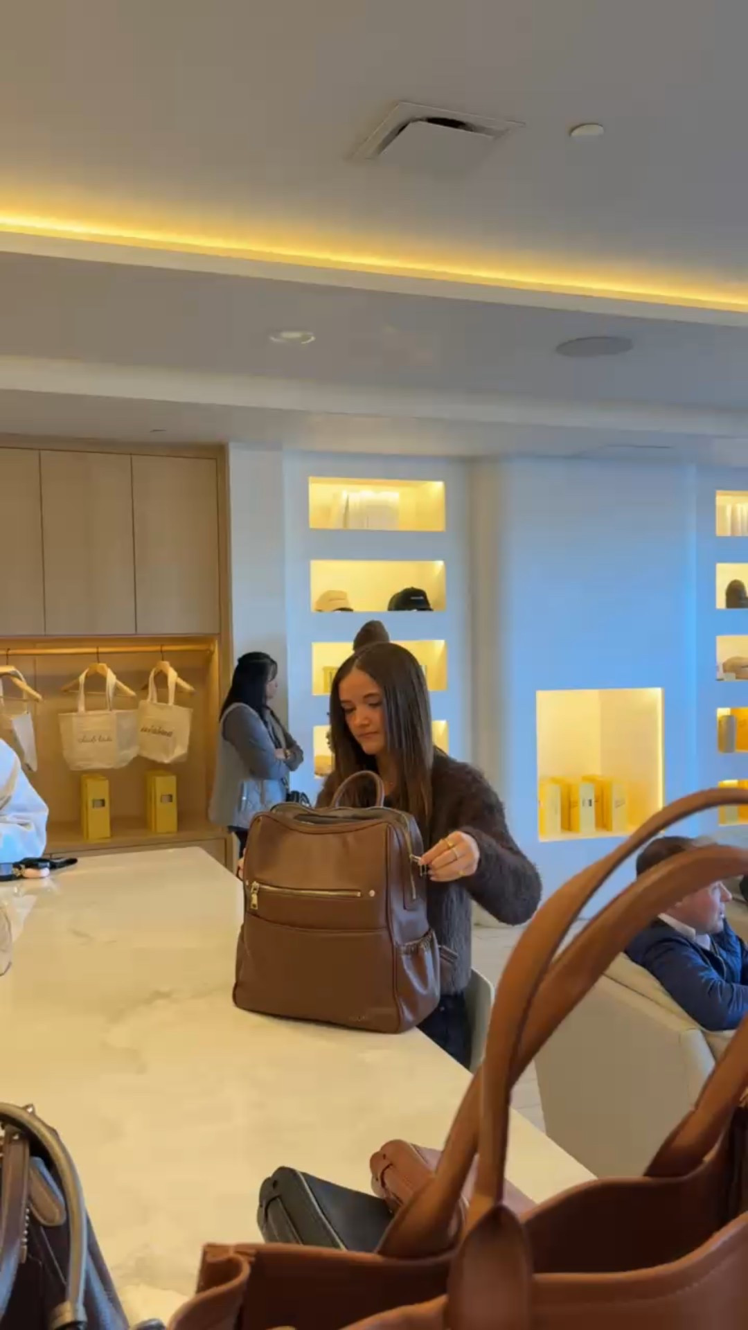 A must-have for stylish girls on the go 👜😎
#diaperbag #everydaybag #LTKstyle

#LTKootd #LTKSeasonal #LTKmomlife