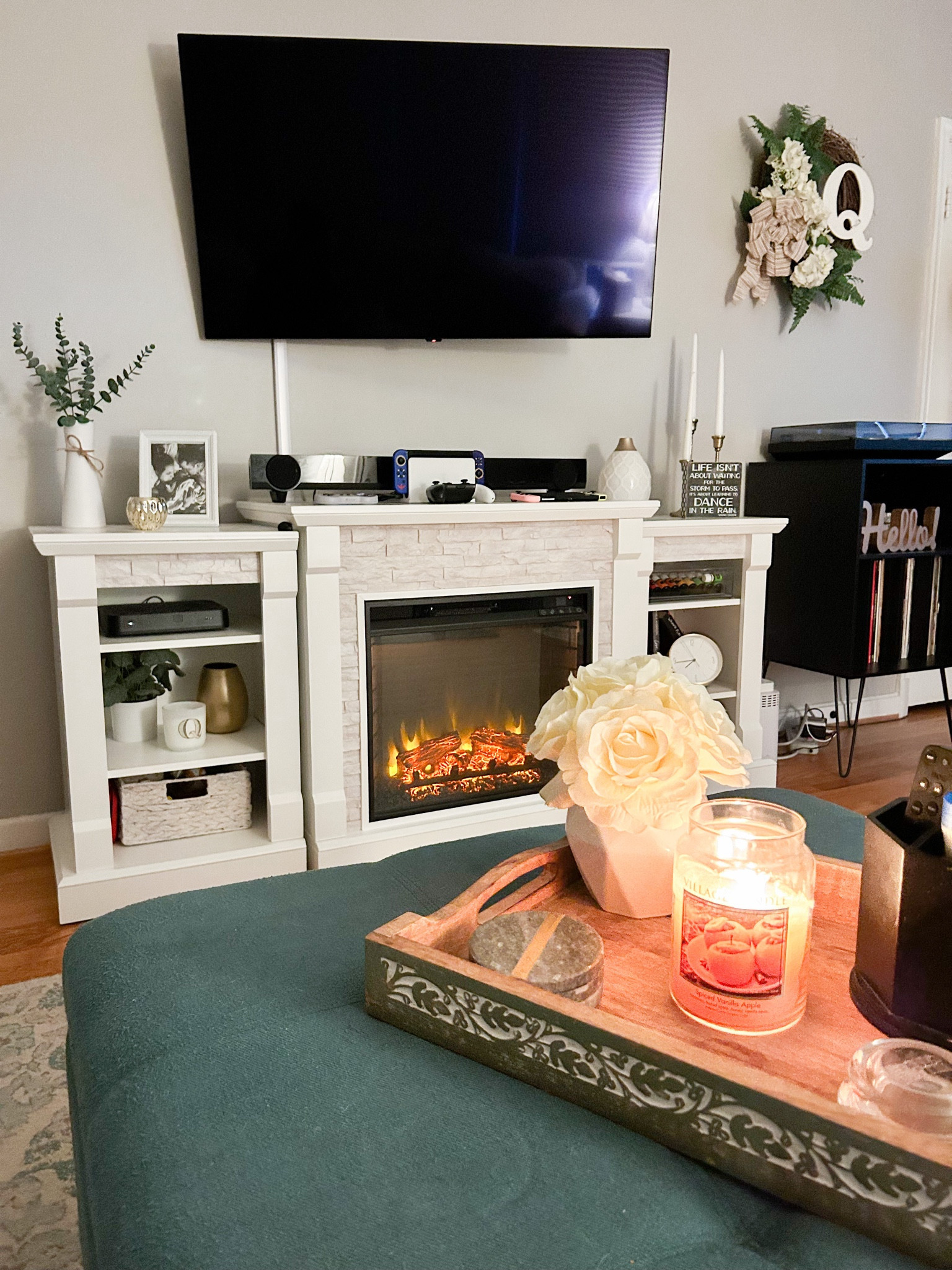 Loving this cozy living room. Get the look below. 👇 

#LTKSeasonal #LTKfindsunder50 #LTKhome