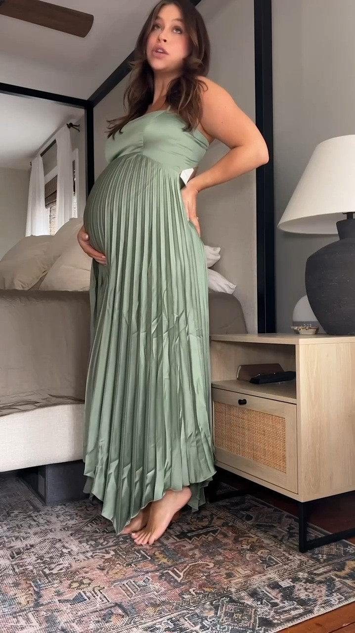 Abercrombie haul 🫶🏼 some maternity and some just bump friendly! Definitely size up 1 or 2 on the pants 

#LTKbump #LTKstyletip