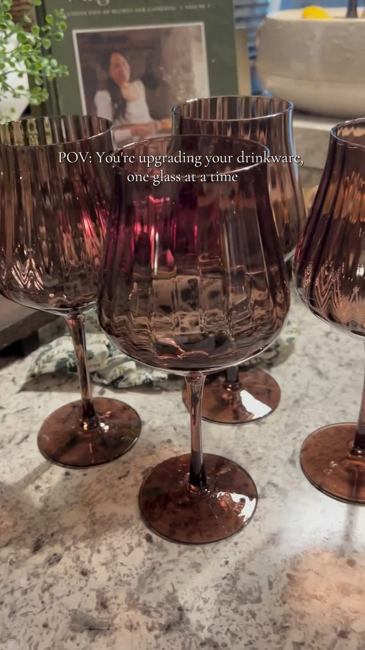 Happy Mail today ✨ Unboxed and they were not broken 🙌🏼🙌🏼 The prettiest wine glasses 😍 I can’t wait to put these to use🤭. Links in my bio 🥰 @target #unboxingvideo #wine #kitchendecor #homeinspo #target