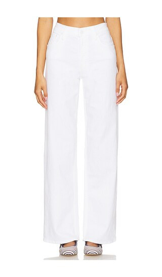 MOTHER The Spinner Zip Sneak Jeans in White. - size 32 | Revolve Clothing (Global)
