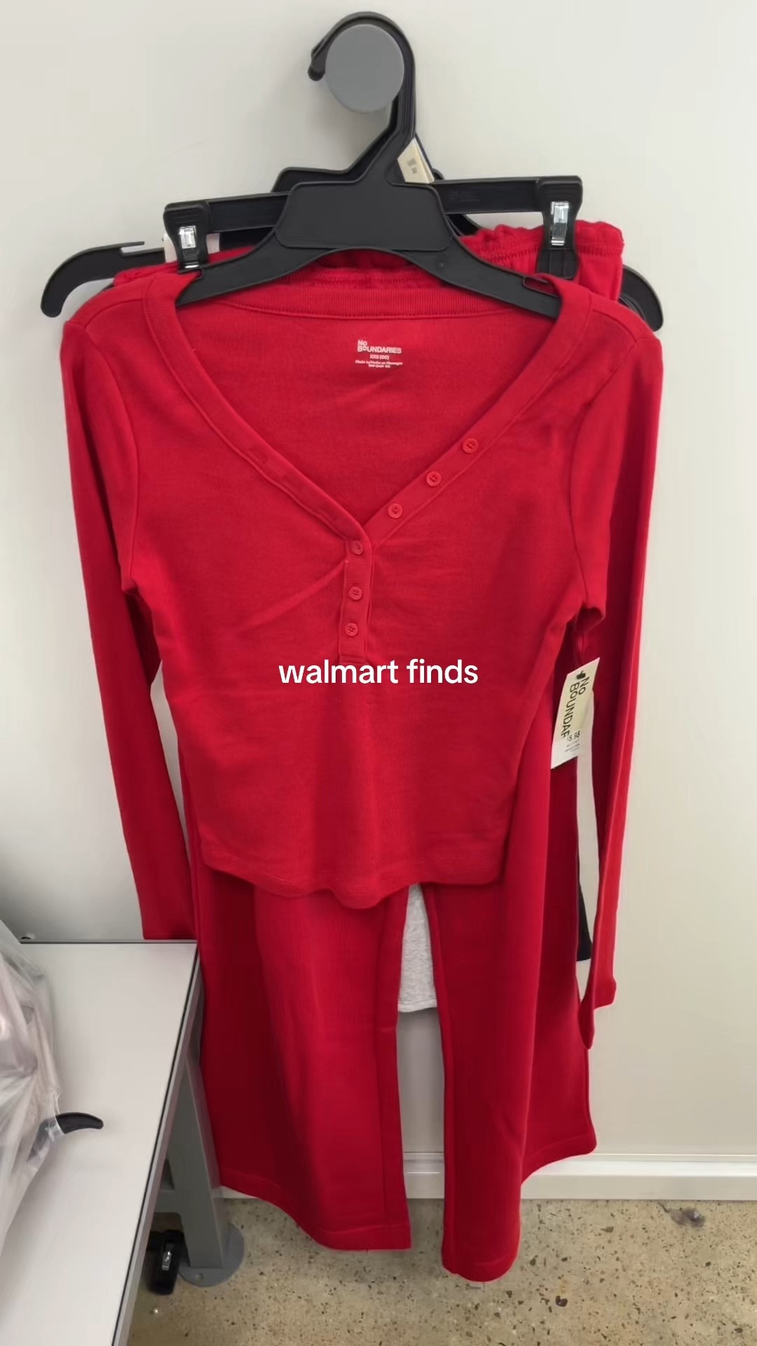 These walmart finds are sooo good!! 

#LTKHoliday #LTKSaleAlert #LTKGiftGuide