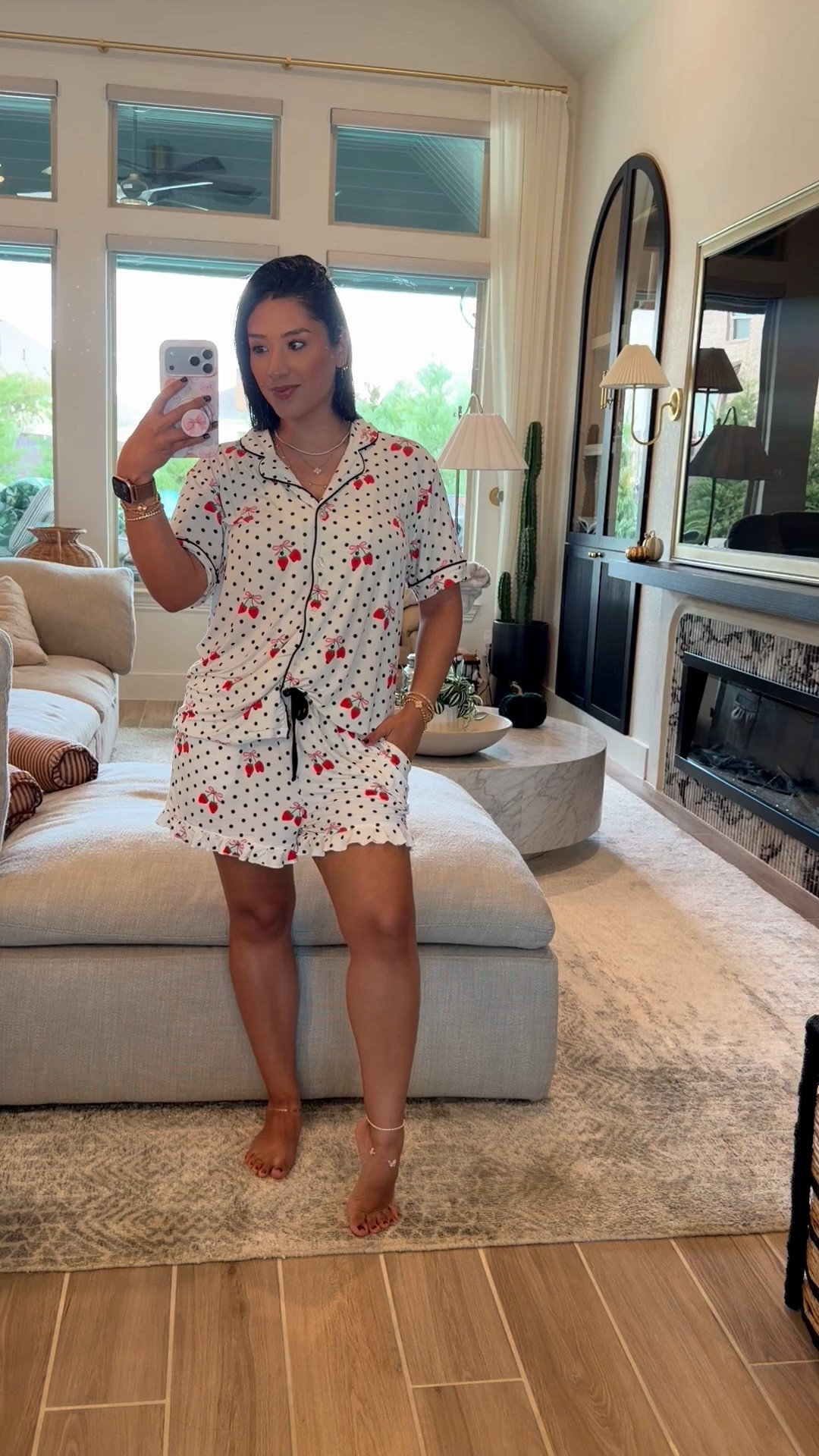 I’m wearing a size Medium

#LTKgrwm #LTKdayinmylife #LTKselfcare