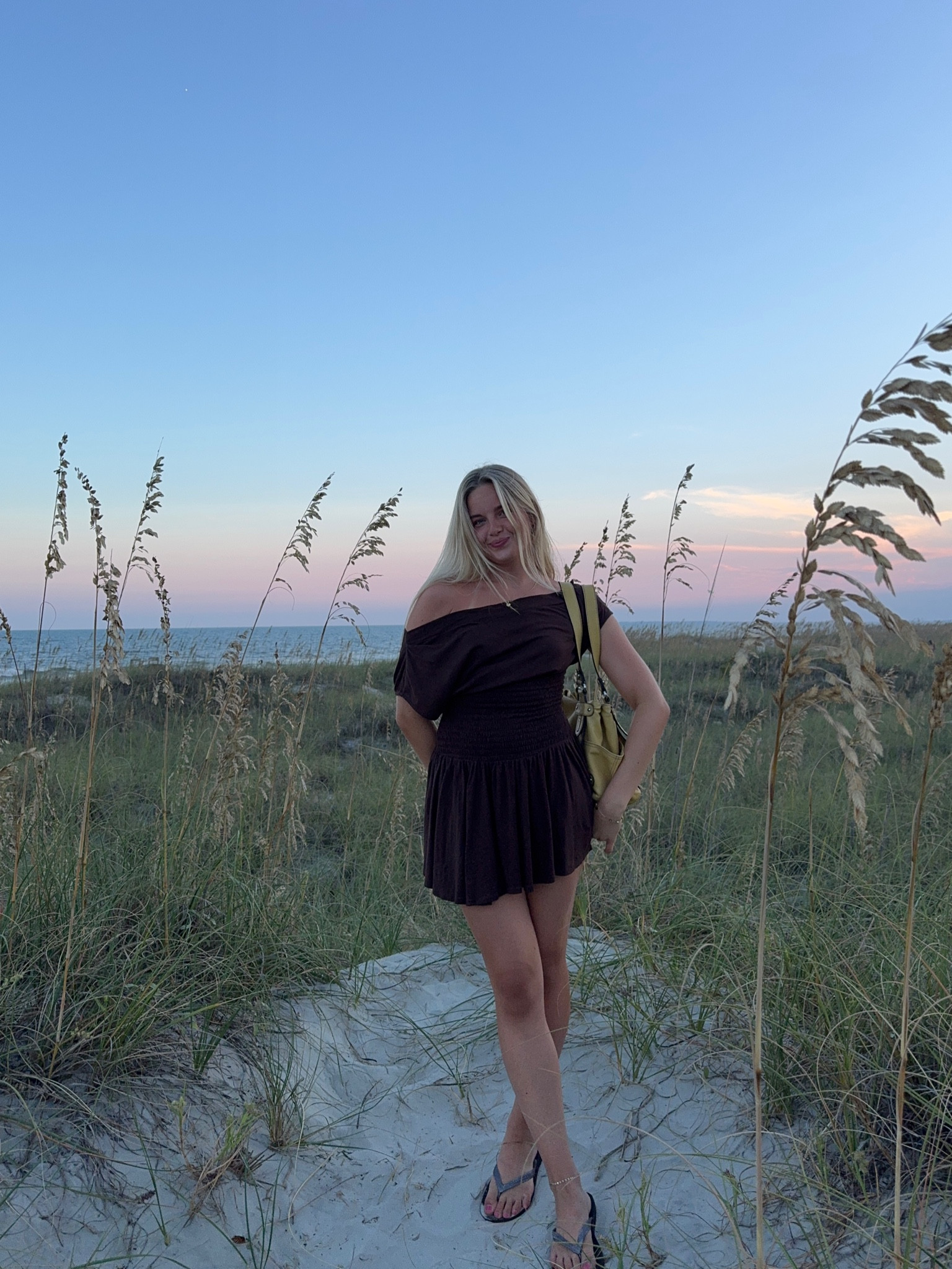 💫🌾

#LTKSeasonal #LTKStyleTip #LTKFindsUnder100