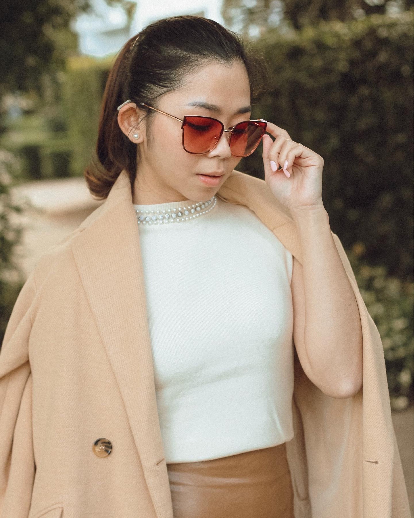 Classic Elegant Look. Fall in love with this pearl knit top. So easy to pair with any bottoms like mini skirt, denim jeans or leather pants. Perfect for brunch or cocktail party! #Ltkfind 

#LTKSeasonal #LTKstyletip #LTKaustralia