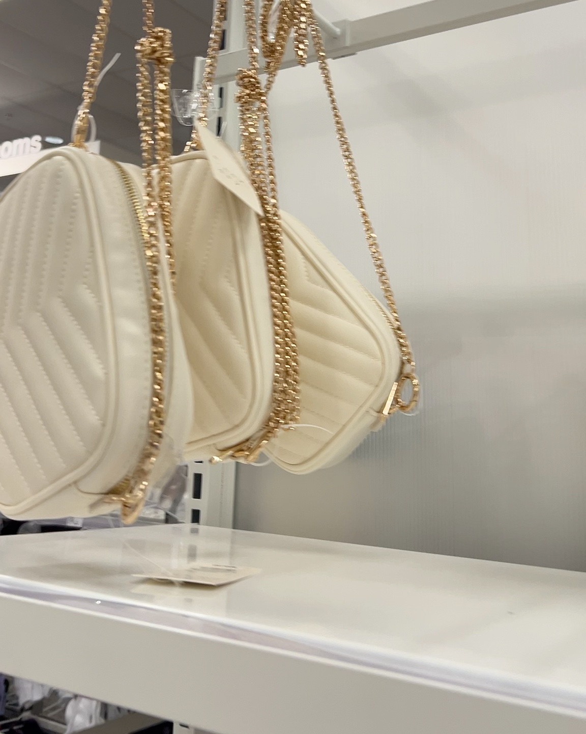 Spring bags are on point this year at Target! And they are on sale. 
Spring accessories, purse, womens 

#LTKFindsUnder50 #LTKSaleAlert