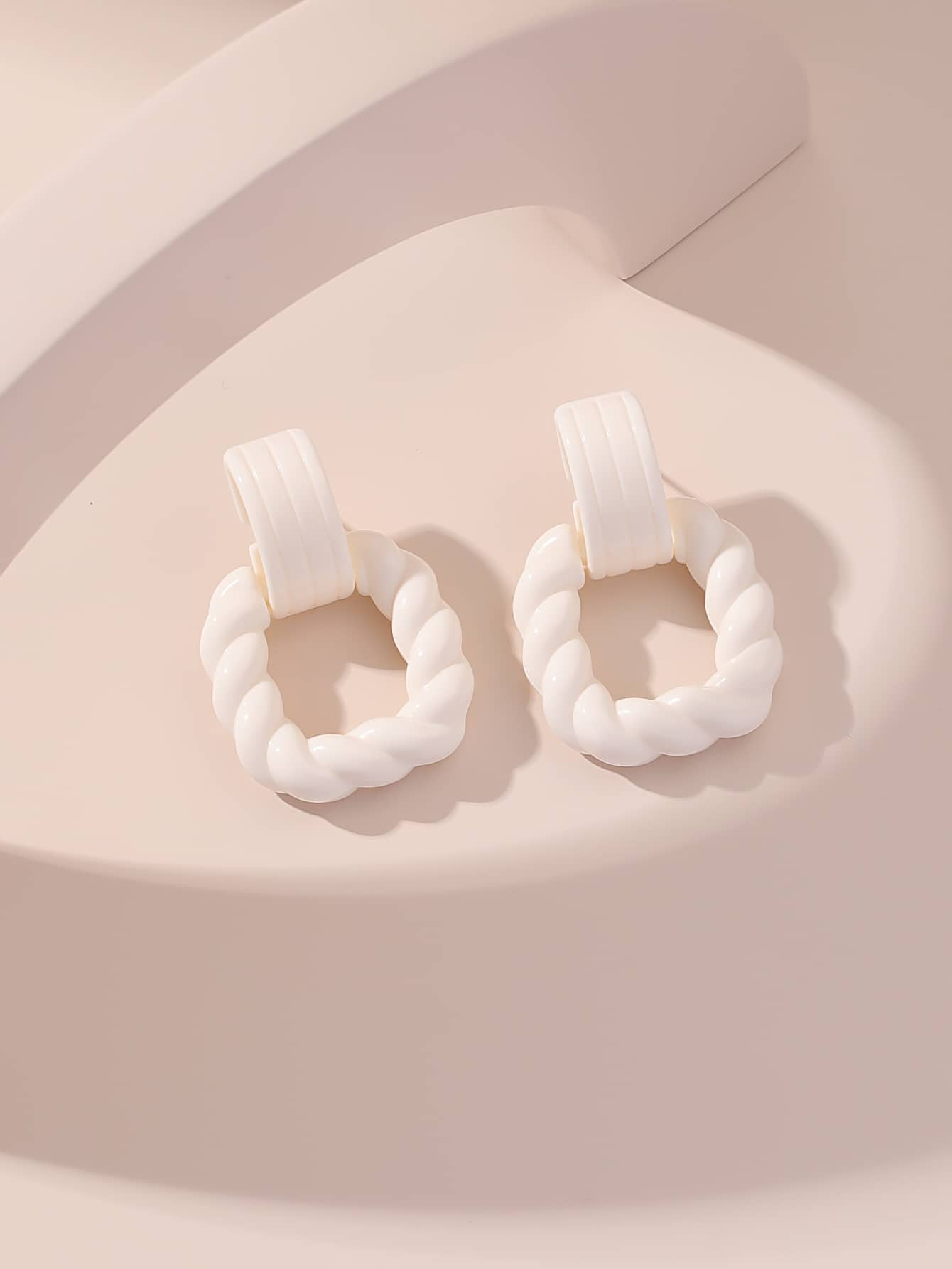 Twist Design Square Drop Earrings | SHEIN