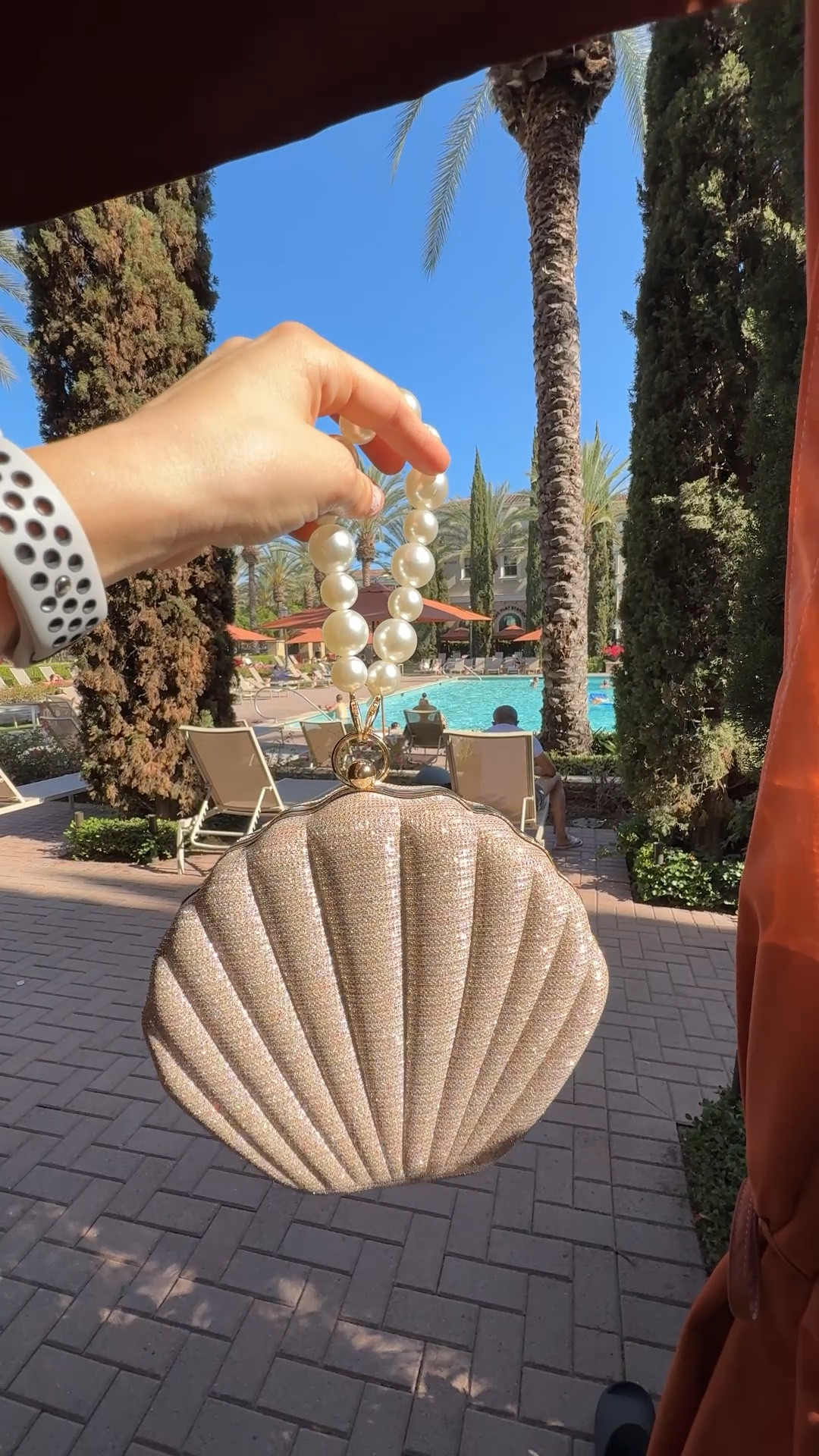 This sparkly seashell purse with pearl strap is the ultimate ✨ summer glam shell ✨
Perfect for sunset strolls, beach brunches, or girls’ night glow-ups 🌊🦪

👛 Limited stock — don’t miss this summer sparkle! 

#SummerStyle #SeashellPurse #PearlBag #StatementAccessories #GlamBag #BeachGlow #HotGirlSummer #UniqueBags #CoastalChic #ViralFinds #seashellbag  #OOTDAccessories #InMyBag #fashionreels #summerclutchbag #seashellclutch 

 #outfitinspo #ootd #styleinspo #styleblogger 
targetfinds  #princesspolly 
#amazonfashion #Itkunder100
#fyp #ootd #summerstyle
#Itkseasonal #Itkstyletip
#Itksalealert 
🐚🐚

#LTKSummerEdit #LTKSaleAlert #LTKStyleTip
