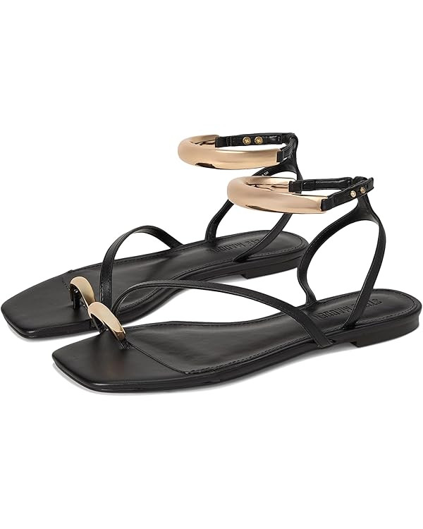 Steve Madden Women's Odyssey Flat Sandal | Amazon (US)