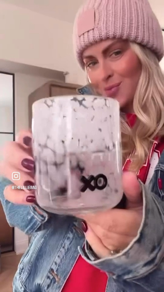 LOVED ❤️
I did XL in sweatshirt
Vest and jacket I’m in smalls
A cute and easy festive look! Mostly Amazon! 

Amazon fashion. Red. Love. Valentine’s Day. Leggings. Winter outfits. Winter fashion. 


#LTKFindsUnder50 #LTKStyleTip #LTKSeasonal