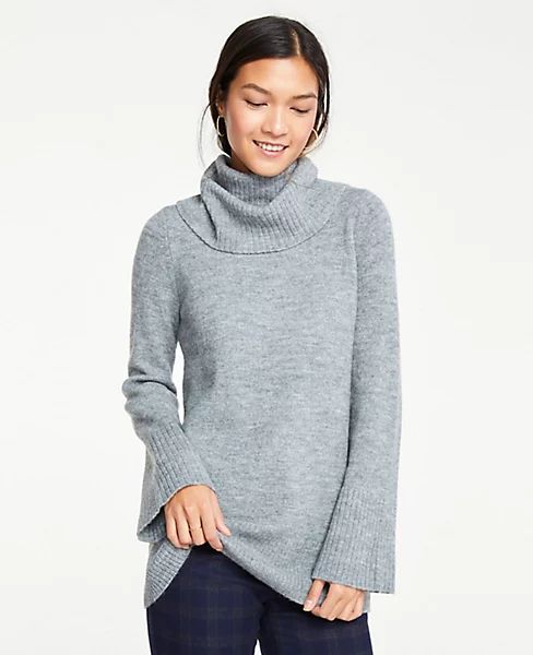 Petite Flare Sleeve Turtleneck Tunic Sweater | Ann Taylor (US)