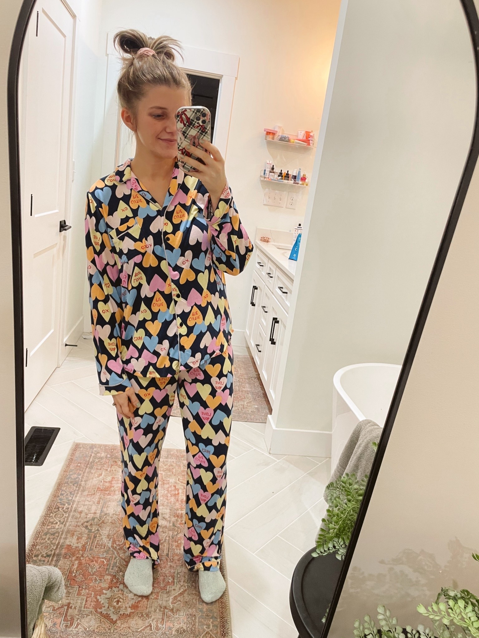 The cutest PJs for Valentine’s Day and they have matching kids ones too.💗

#LTKmomlife #LTKSaleAlert #LTKValentine