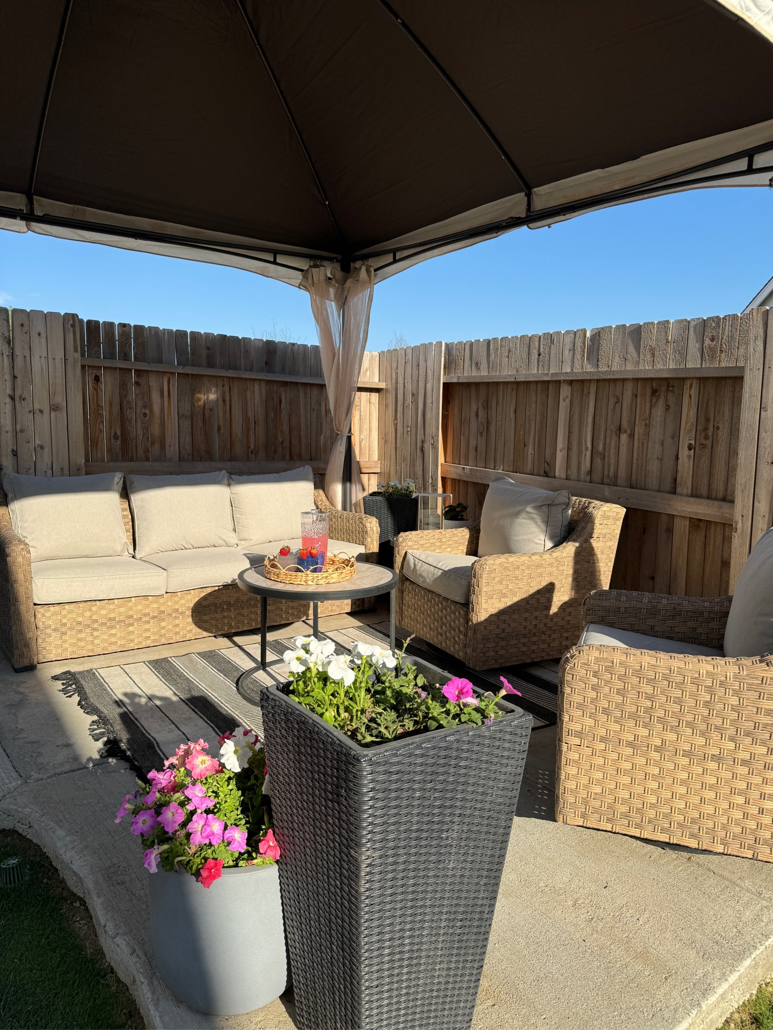 Shop my outdoor essentials 😍

#LTKFindsUnder100 #LTKHome #LTKFindsUnder50