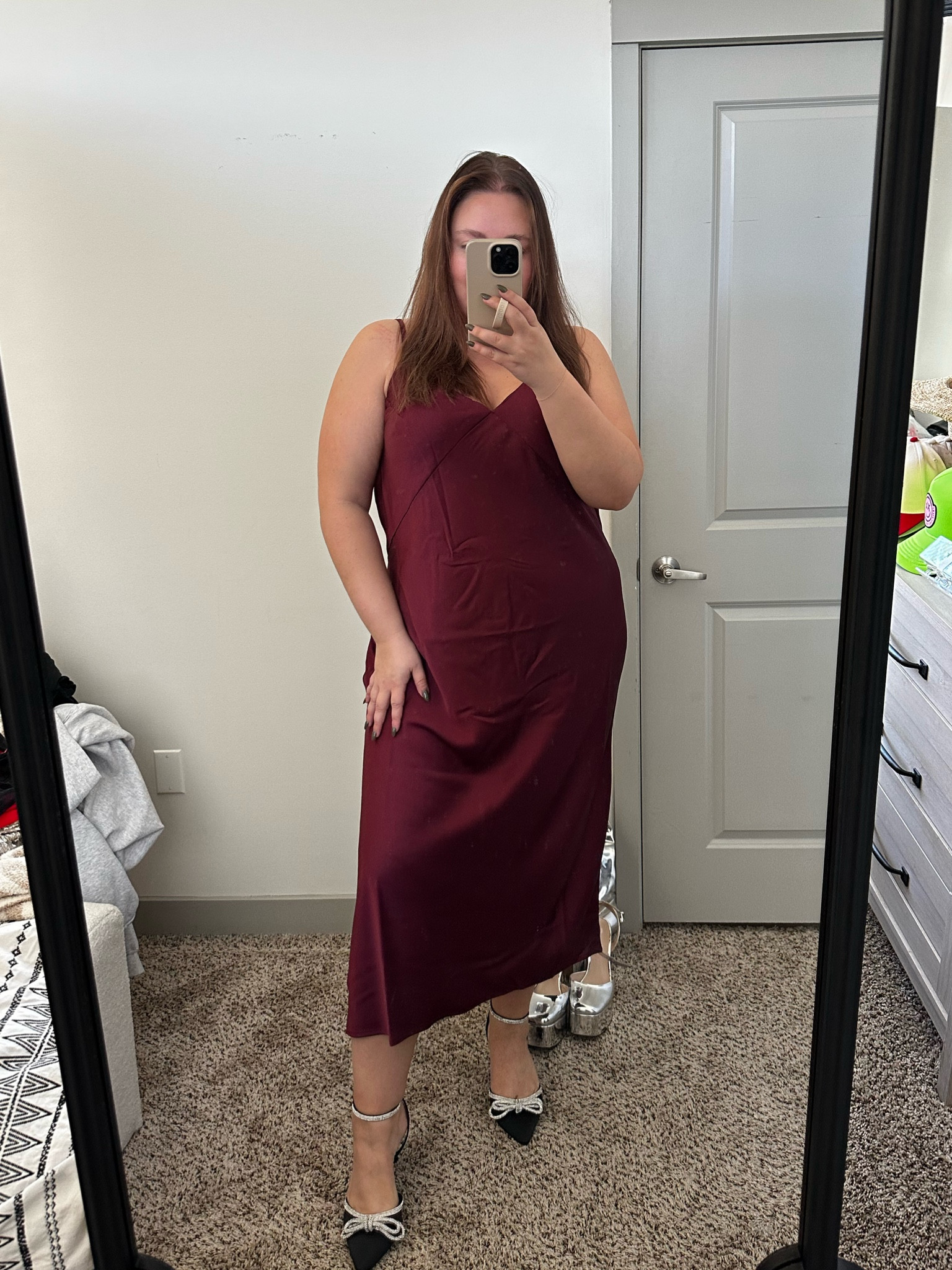 Super comfy Plus size holiday dress outfit! Wearing xxl

#LTKplussize #LTKfindsunder50 #LTKCyberWeek