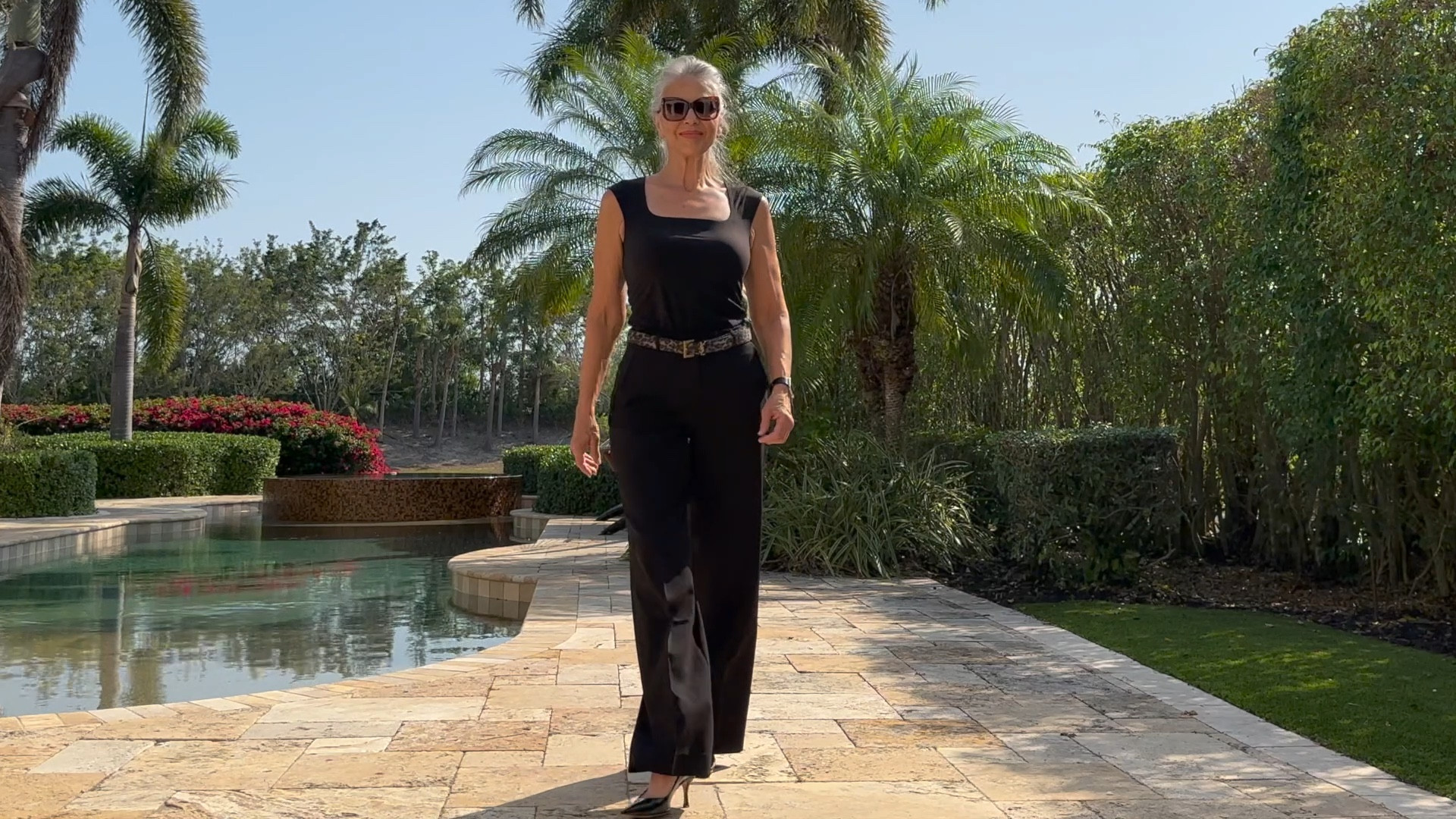 These trouser are perfect for casual, dress up or work..they have the perfect wide leg…a side pocket with a flat front… they come in many colors ...all sizes ( petite, regular and tall) I am wearing a size 4R ( I am 5’6” 131lbs)… these are selling out FAST… I have them in 3 colors! The top has the most flattering neckline… and I love the cap sleeves… it’s lightweight so it’s perfect year round … alone or under a suit jacket… comes in many colors ( I am wearing a medium )!!

#LTKstyletip #LTKworkwear #LTKFind