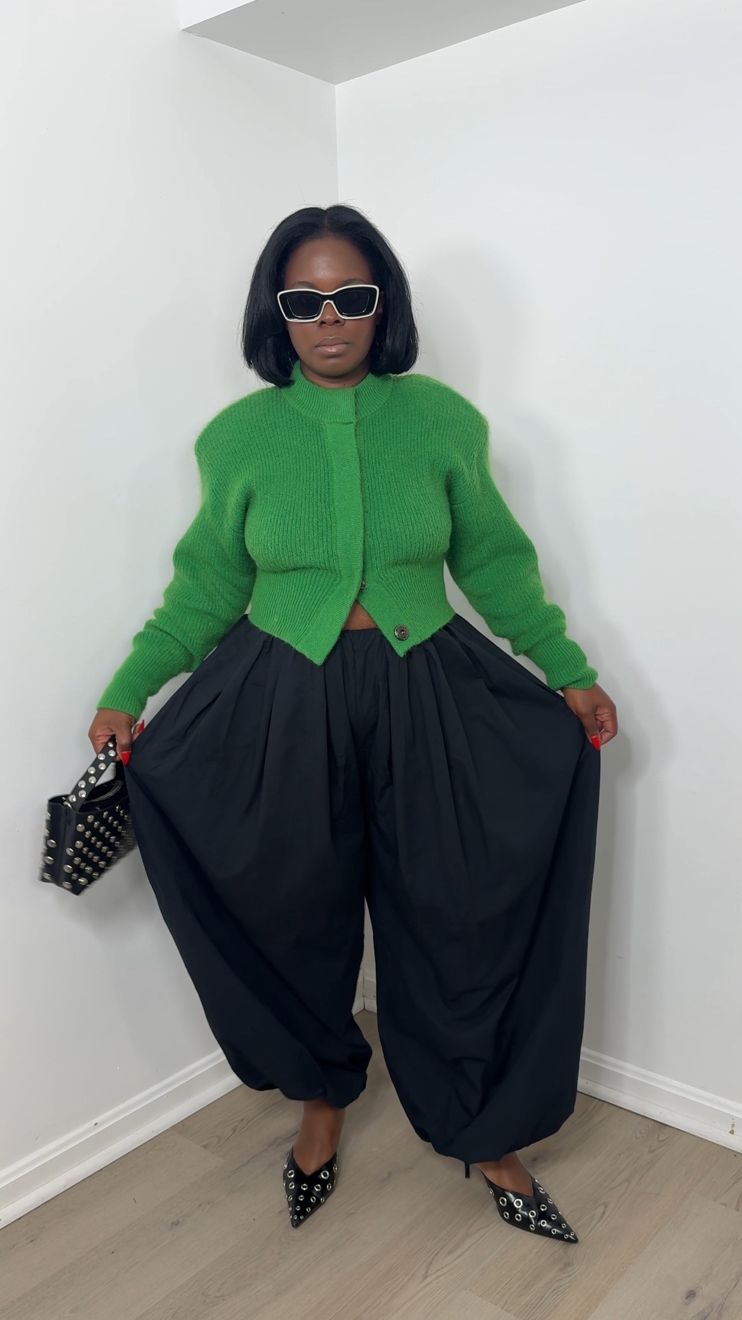 OOTD🖤🖤

#LTKHoliday #LTKStyleTip #LTKMidsize