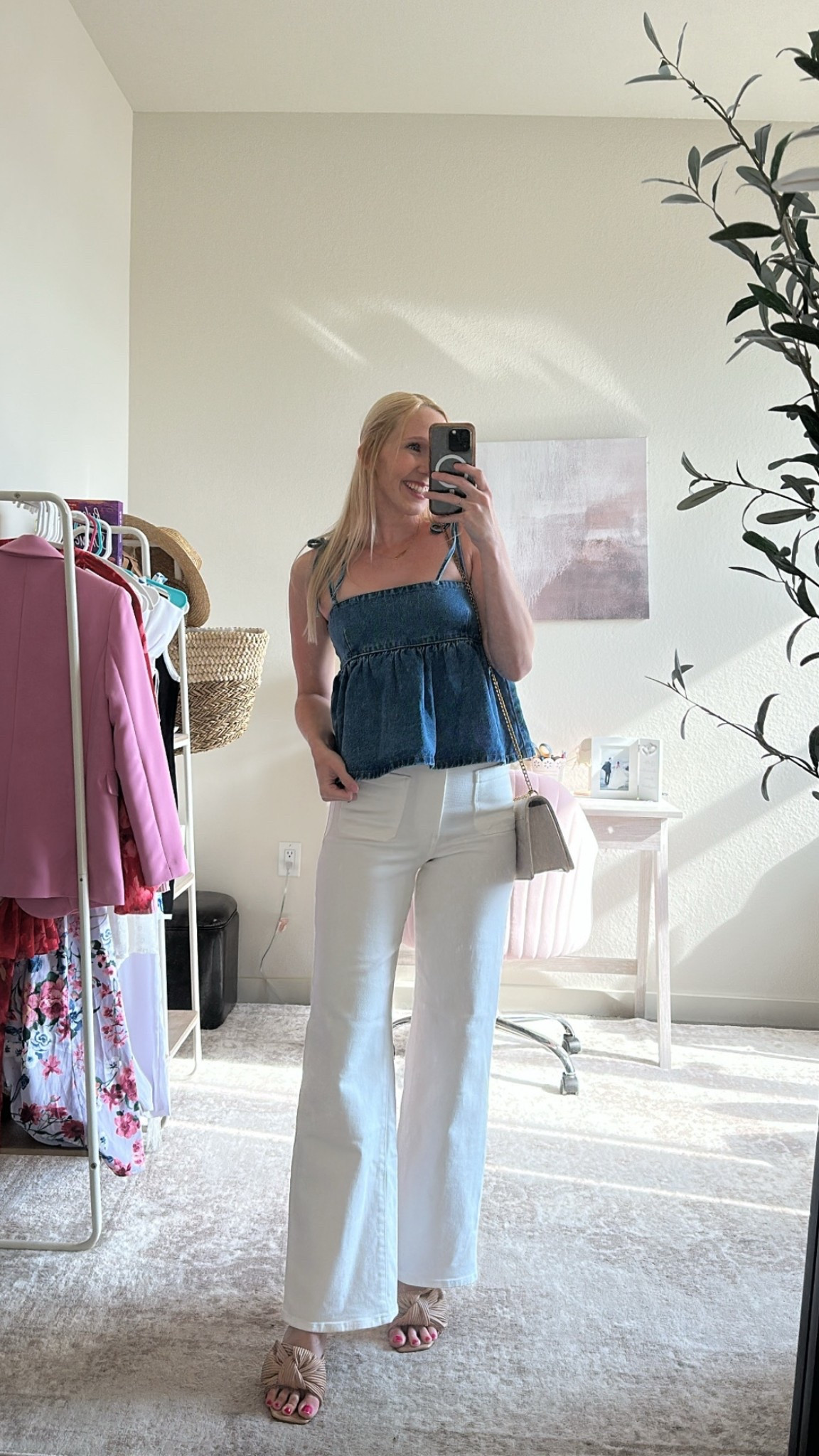 Casual ootd ✨

Denim top - size 2 @Beginning Boutique US 
White wide leg jeans - 25 standard length @Madewell 


Summer to fall outfit, transitional outfit, beginning boutique top, denim babydoll top, white jeans, how to style wide leg jeans, Madewell sale, casual outfit with jeans

#LTKootd #LTKdayinmylife #LTKSeasonal