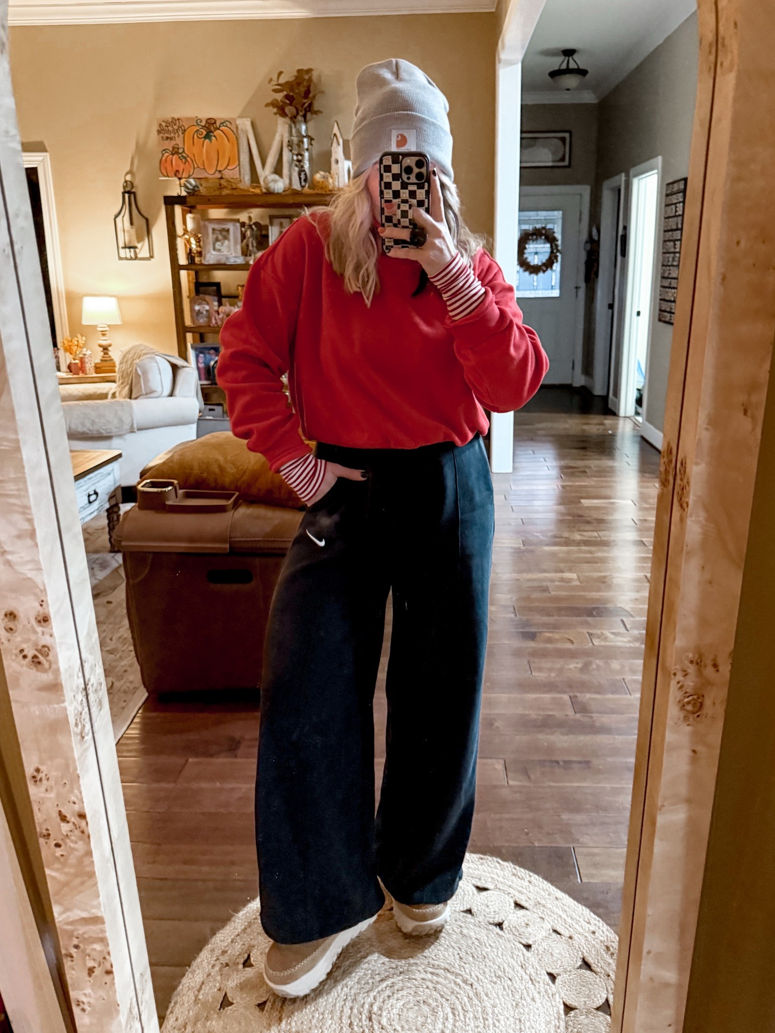 This fleece mock neck pullover is so cute and it’s on sale! This was my fit for the football game tonight. 

#LTKStyleTip #LTKFindsUnder100 #LTKOver40