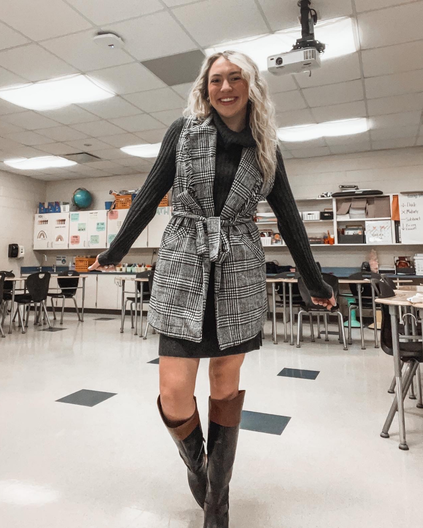 Work outfits, workwear, winter work outfits, winter outfits, Christmas outfit, holiday outfit, teacher outfits, teacher winter outfit

#LTKSeasonal #LTKworkwear #LTKHoliday
