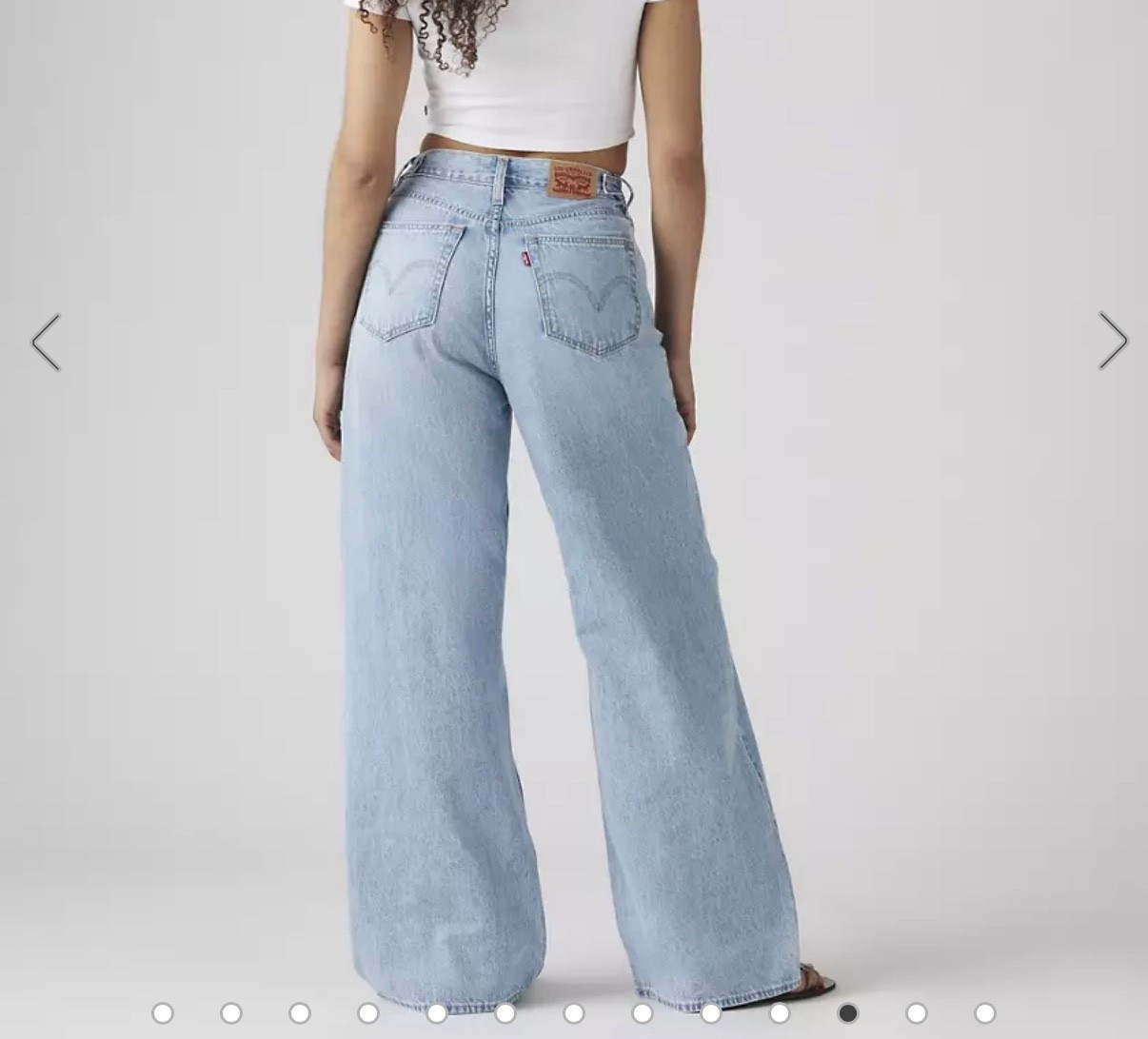 #baggyjrans #cinchwaistjeans #levis #leviscinchwaist #trendy #ontrend