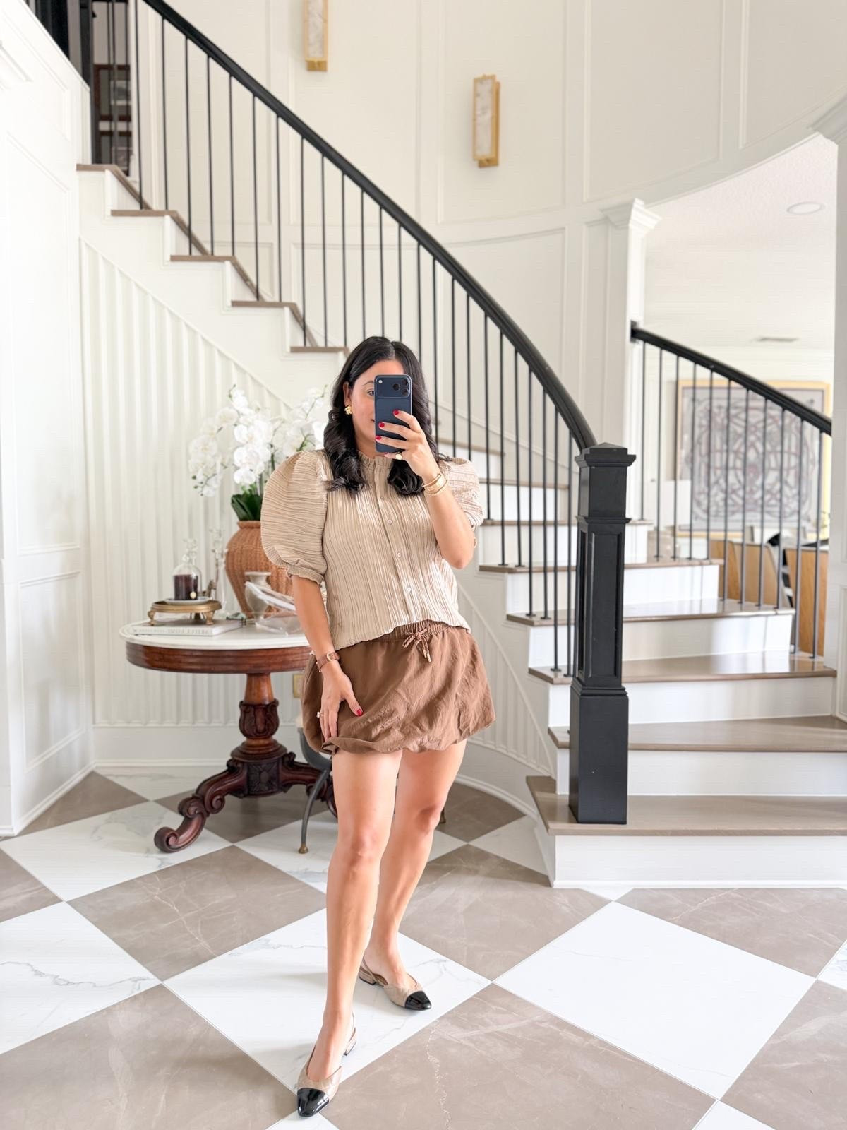 New Zara top! 

Follow me at @miriamobrien_ on IG and TikTok!

#ZaraTop #ZaraFashion #ZaraFallFashion #FallFit

#LTKOver40 #LTKSeasonal #LTKootd