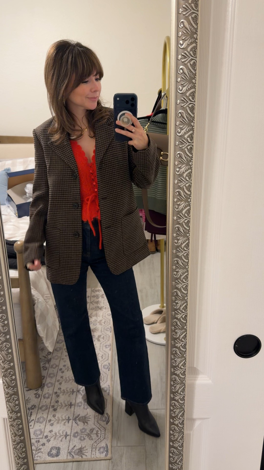 When you want festive without feeling costume-y.
This is my go-to Christmas date night formula.
Top XS 
Blazer XS 
Jeans 25petite 

#LTKHoliday #LTKPetite