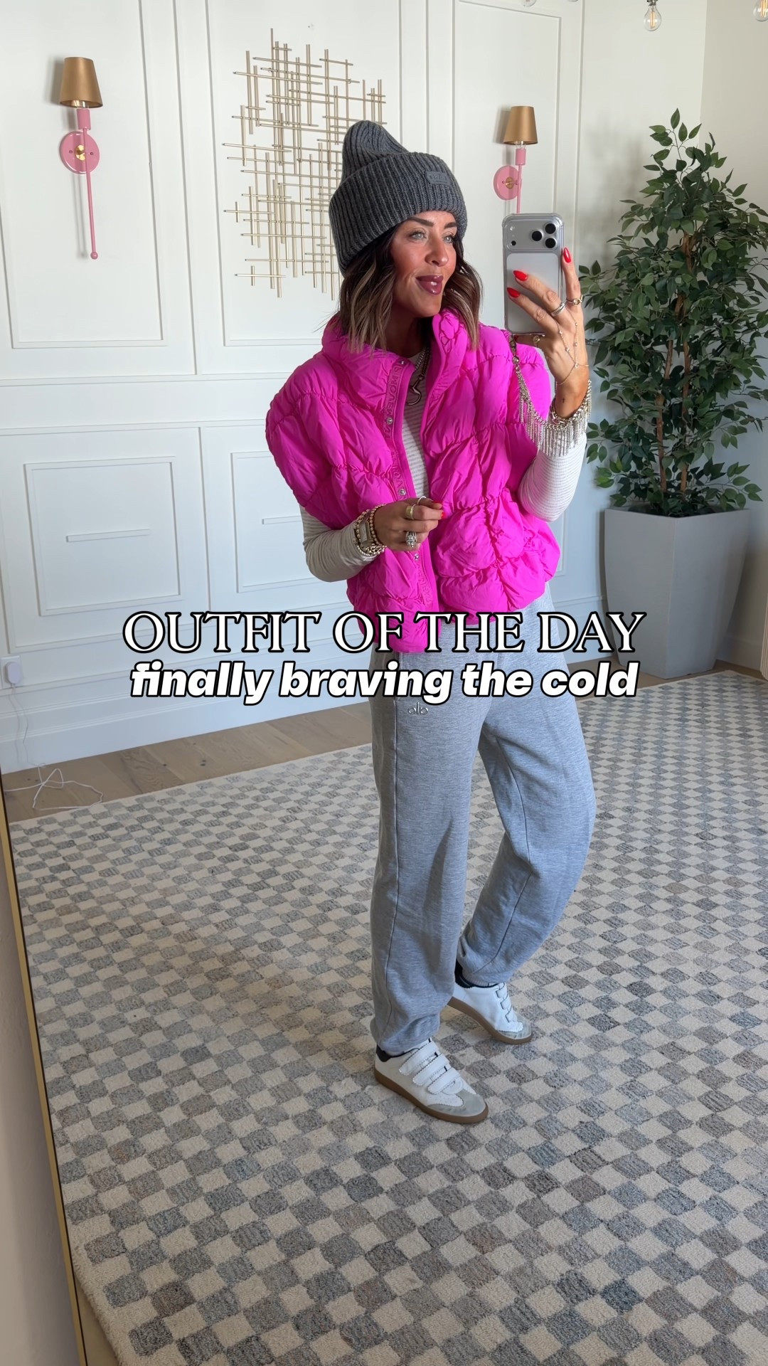  Casual outfit 
Vest - size OS
Shirt - size 4
Sweatpants - size M




#LTKgrwm #LTKootd #LTKValentine